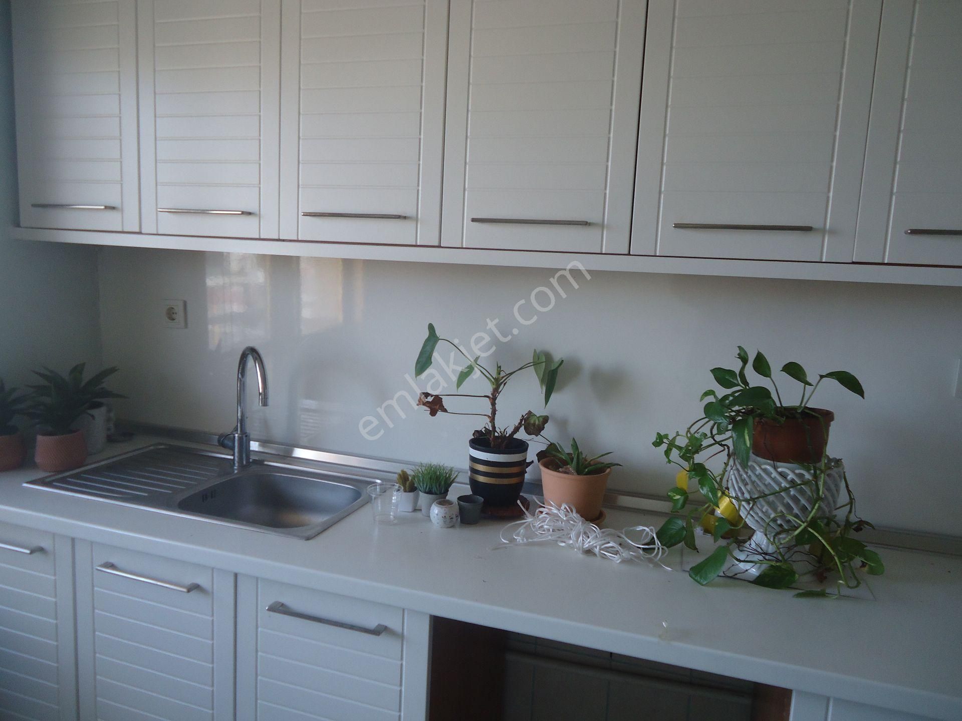 Aydınlıkevlerde 5+1 Dubleks Daire Gizem Emlaktan - Görsel 21