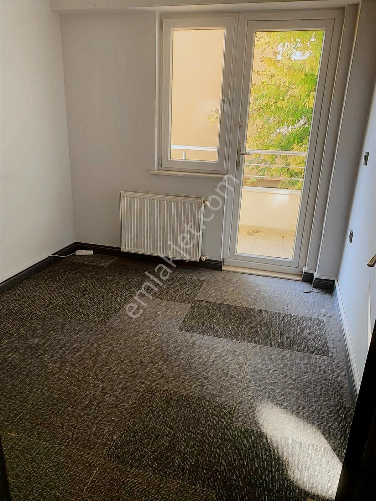 Beşevler Konak Mahallesinde Kiralık 3+1 Ofis - Görsel 2
