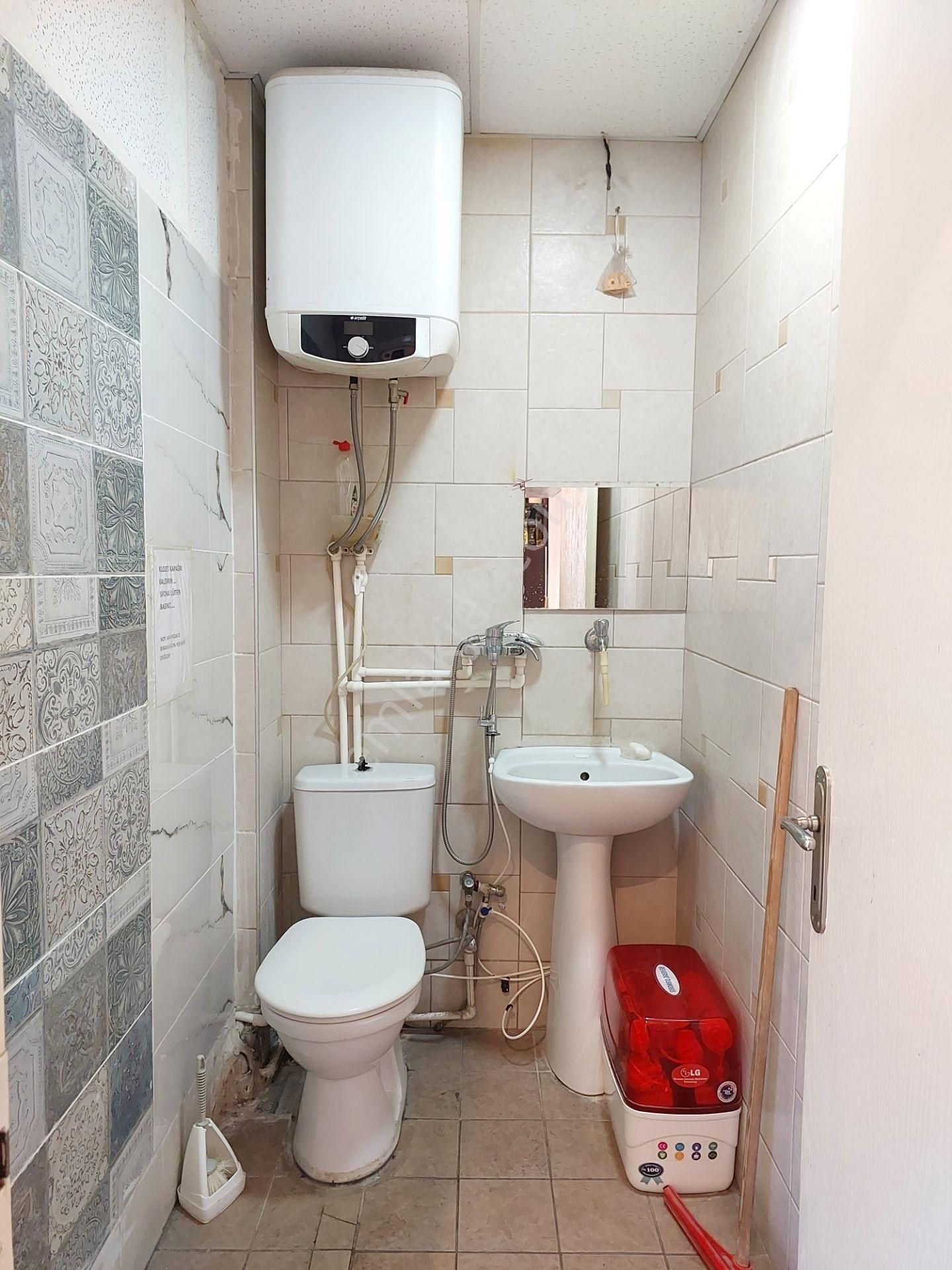 Bayraklı Adalet Mah Smyrna Meydanına Yakın İşlek Dükkan - Görsel 6