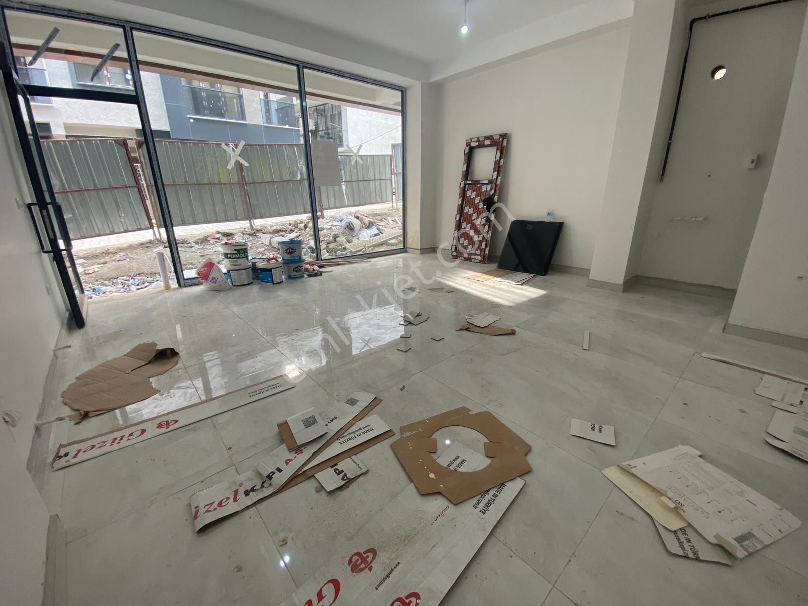 Başokur'dan Hürriyet Caddesi Sıfır Bina Dükkan - Görsel 4