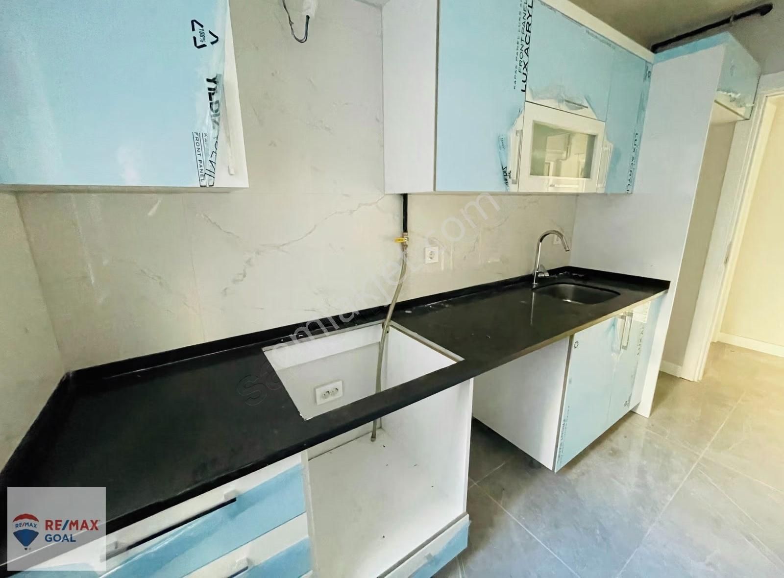 Üsküdar Merkezde Satılık 2+1 Ofis - Görsel 5