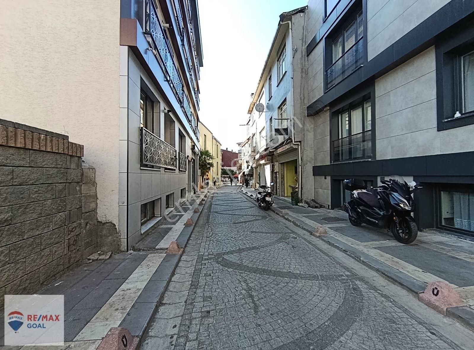 Üsküdar Merkezde Satılık 2+1 Ofis - Görsel 17