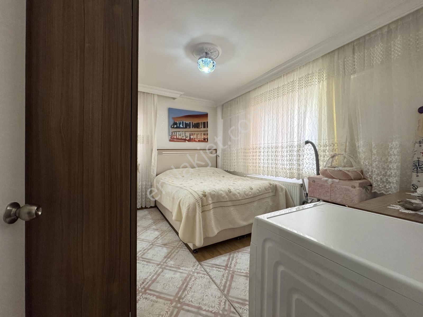 Pursaklar İmir Emlak'tan Merkezde Ortakat Yapılı 3+1 Daire - Görsel 25