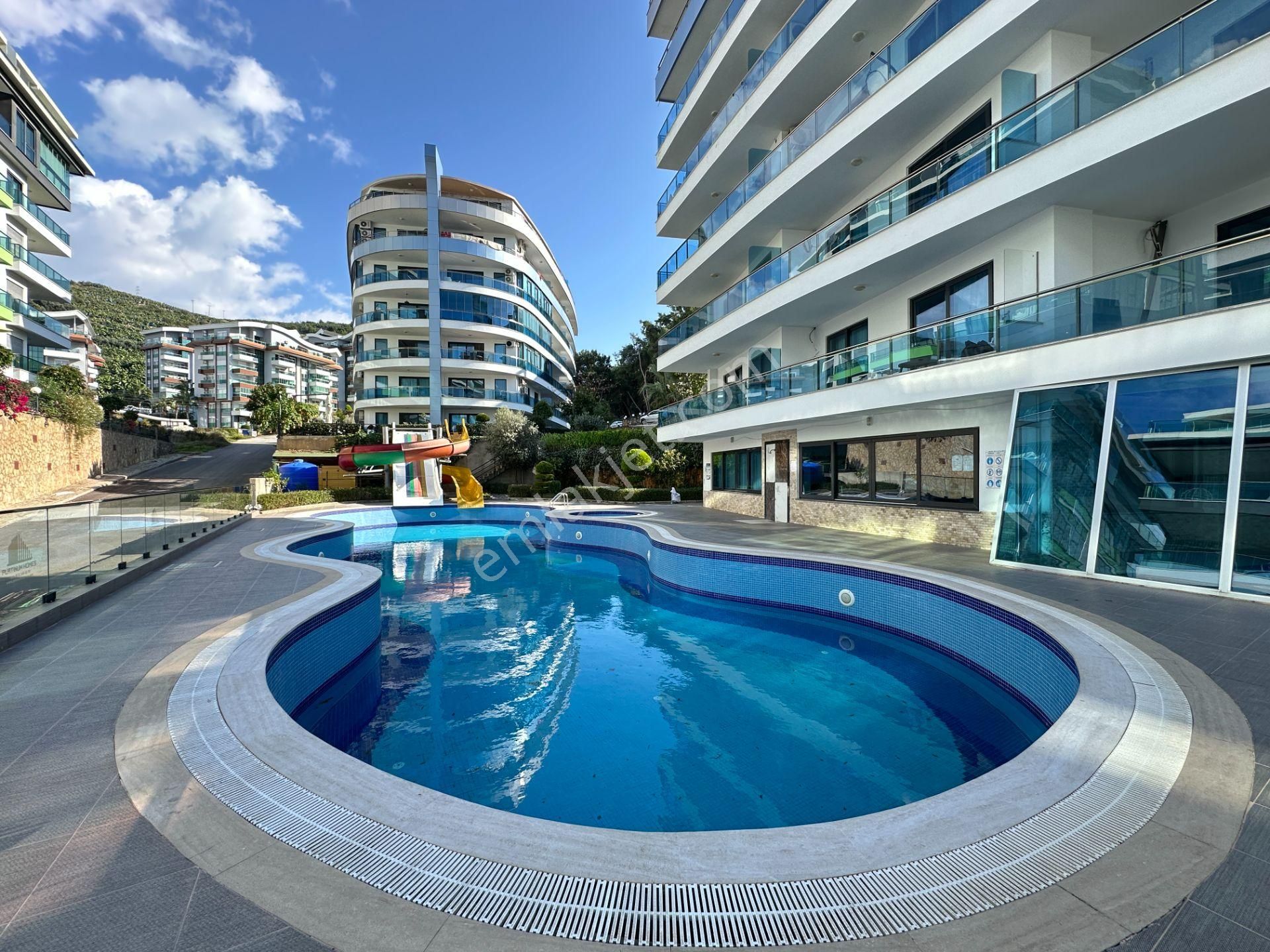 Kargıcak'ta Site İçerisinde Deniz Manzaralı 2+1 Eşyasız Daire - Görsel 15