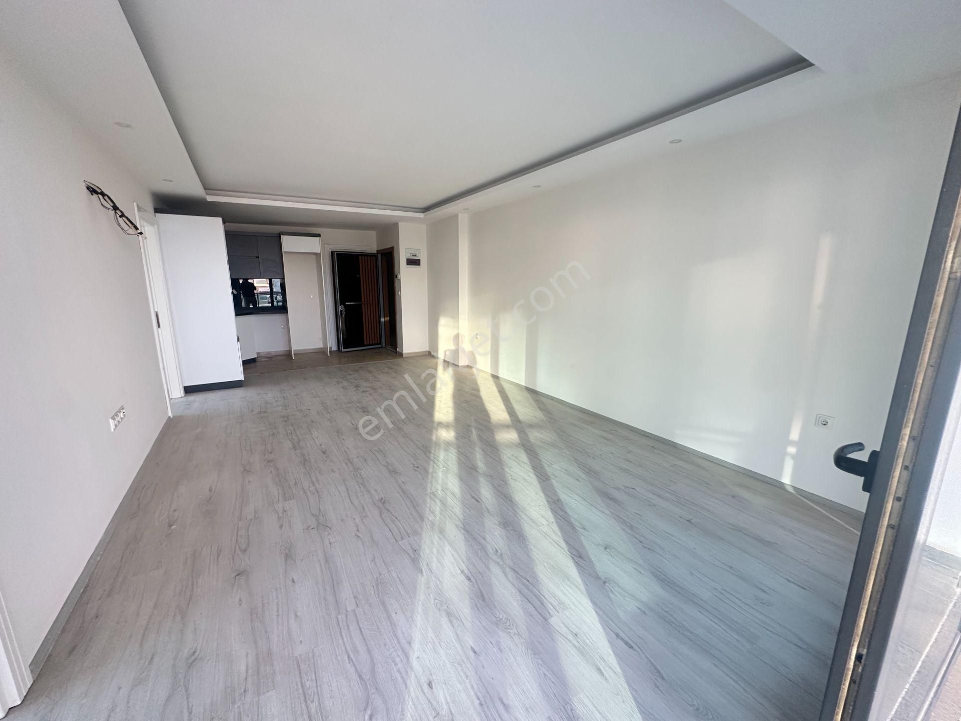 Kargıcak'ta Site İçerisinde Deniz Manzaralı 2+1 Eşyasız Daire - Görsel 5