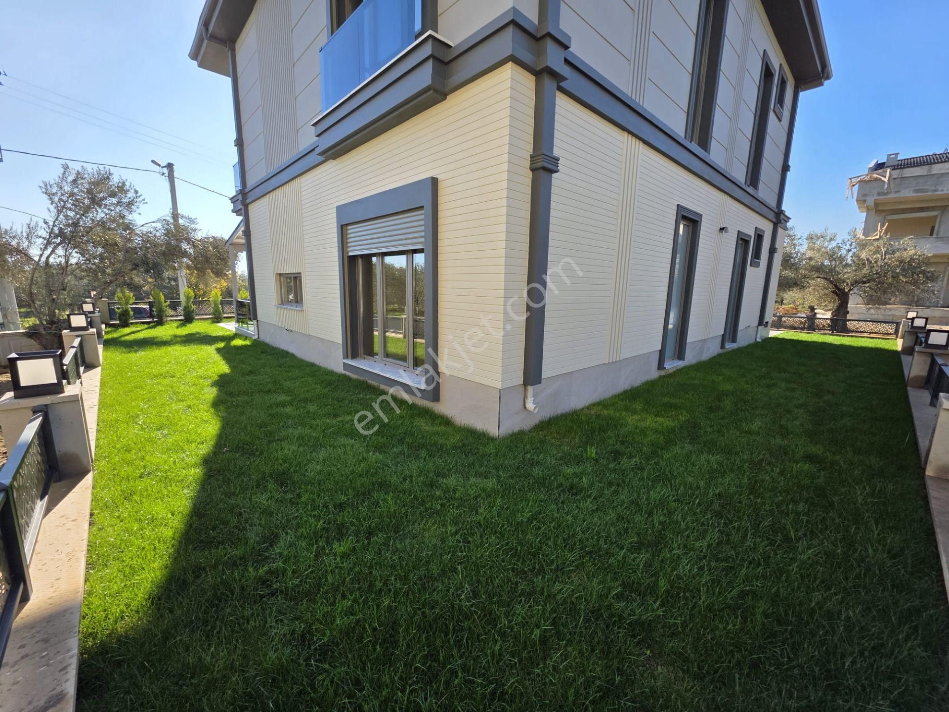 Irmaksudan Gürede Havuzlu 400m2 Arsa Tam Mustakil 4+1 Lüks Villa - Görsel 10