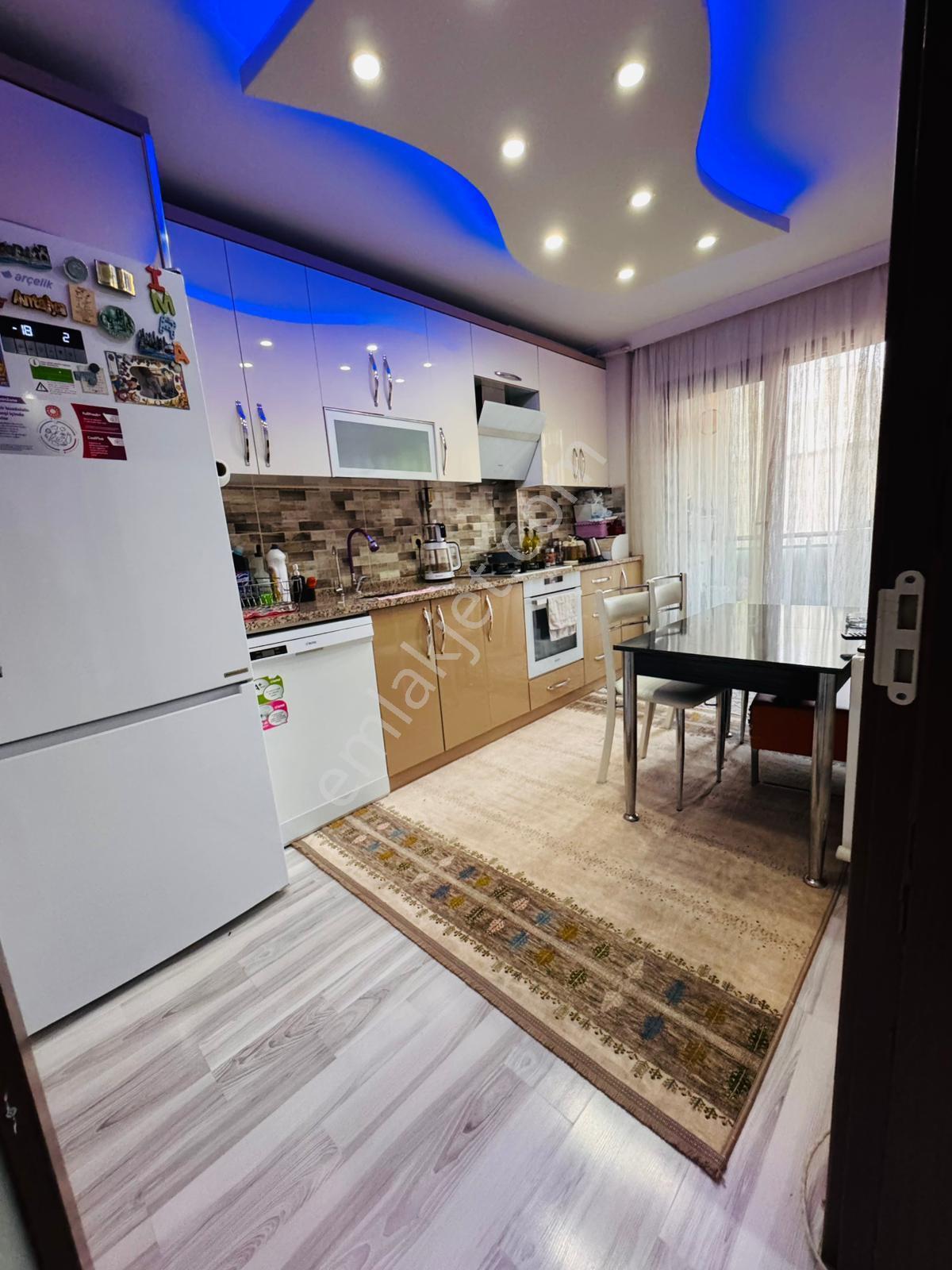 🏡saruhan Mahallesi 🏡 ✅2+1 M2 105 5 Katlınım Zemin Katı ❇️dublex - Görsel 2