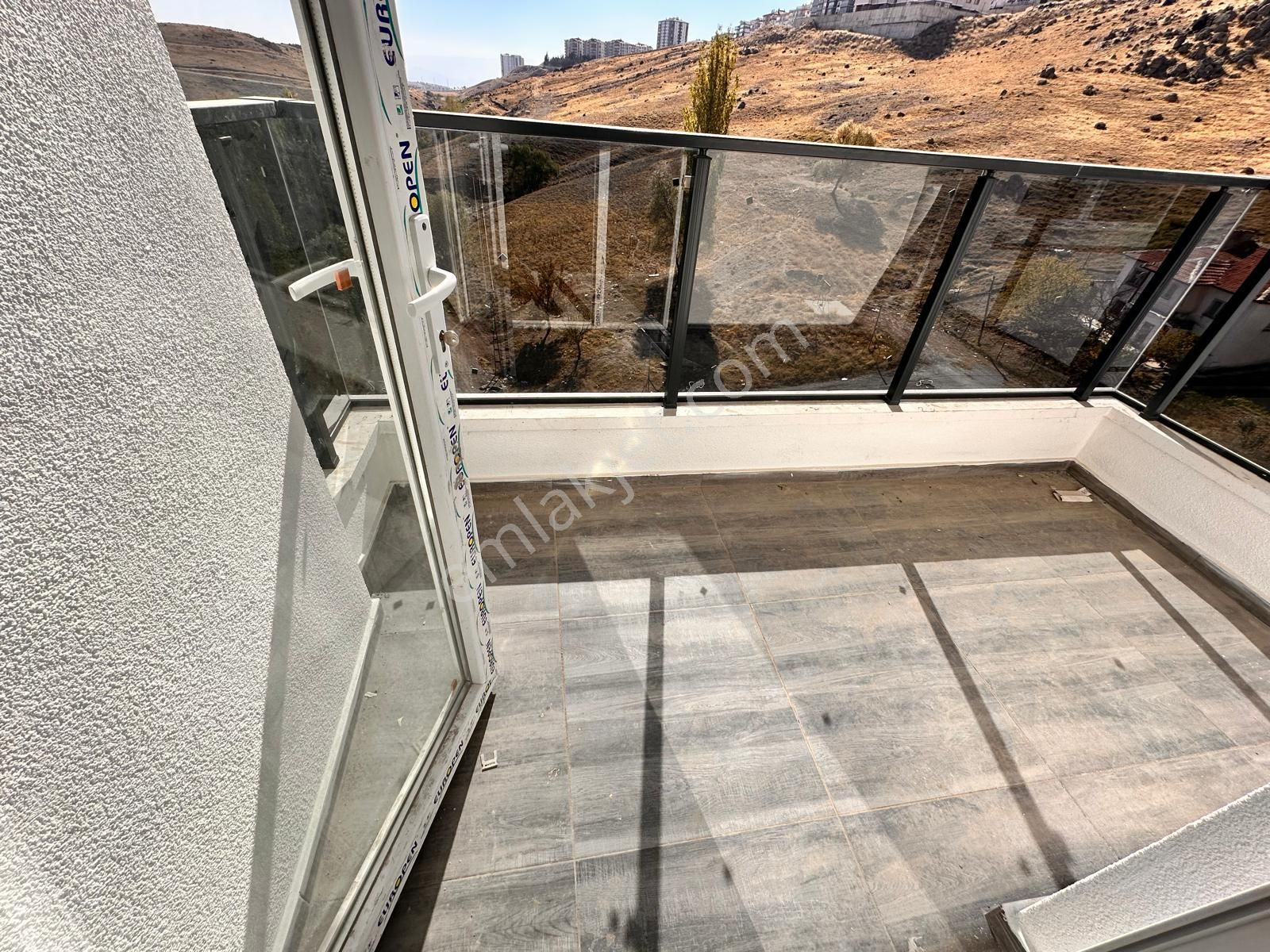 Karakaya'da Cadde Üzerinde Sıfır Binada 3+1 Daire! - Görsel 5