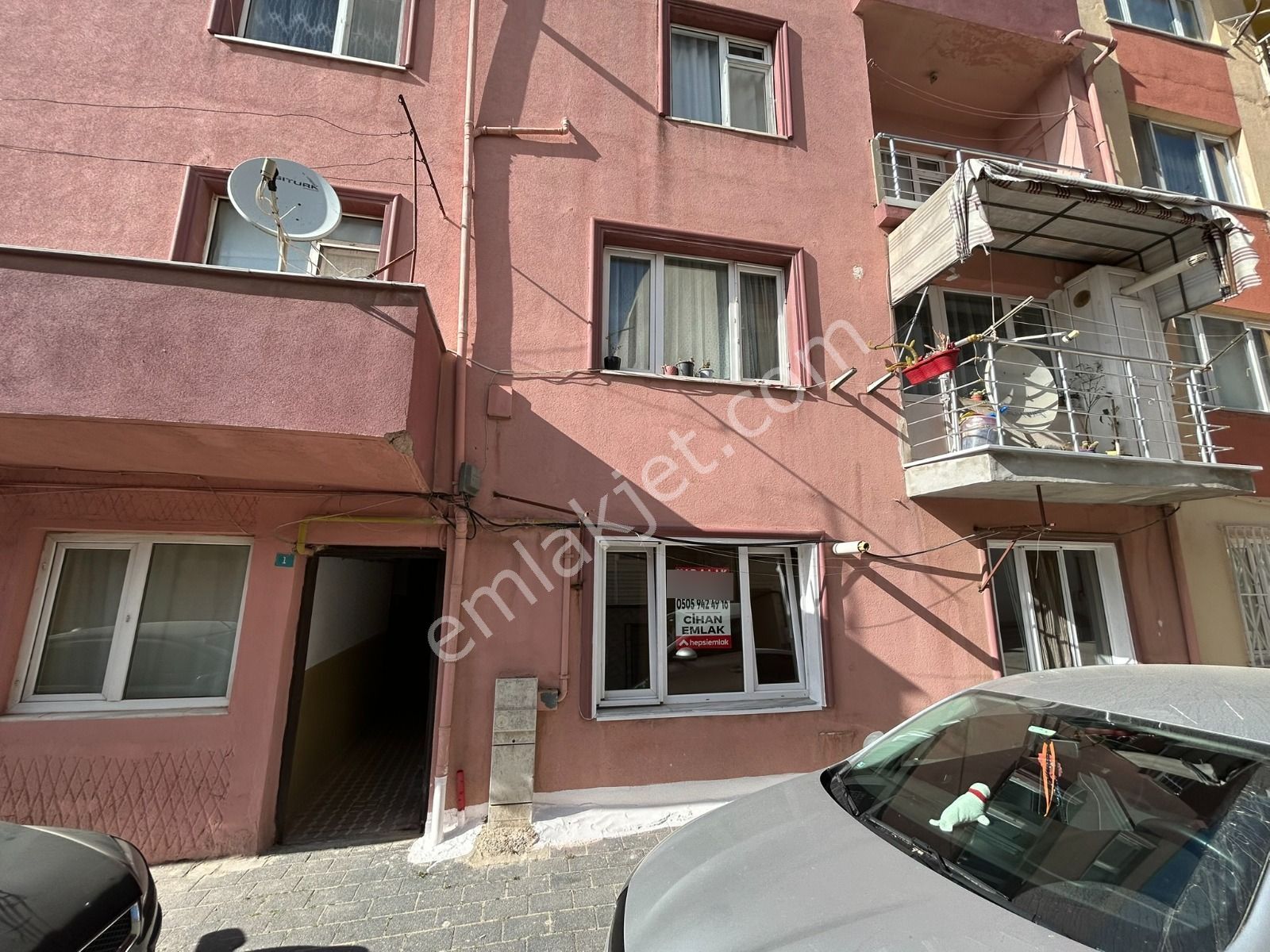 Cihan Emlak - Kiralık - Ayrı Mutfaklı Kapalı Pazar Ve Hürriyet Parkı Yakını 1+1 Daire - Görsel 22