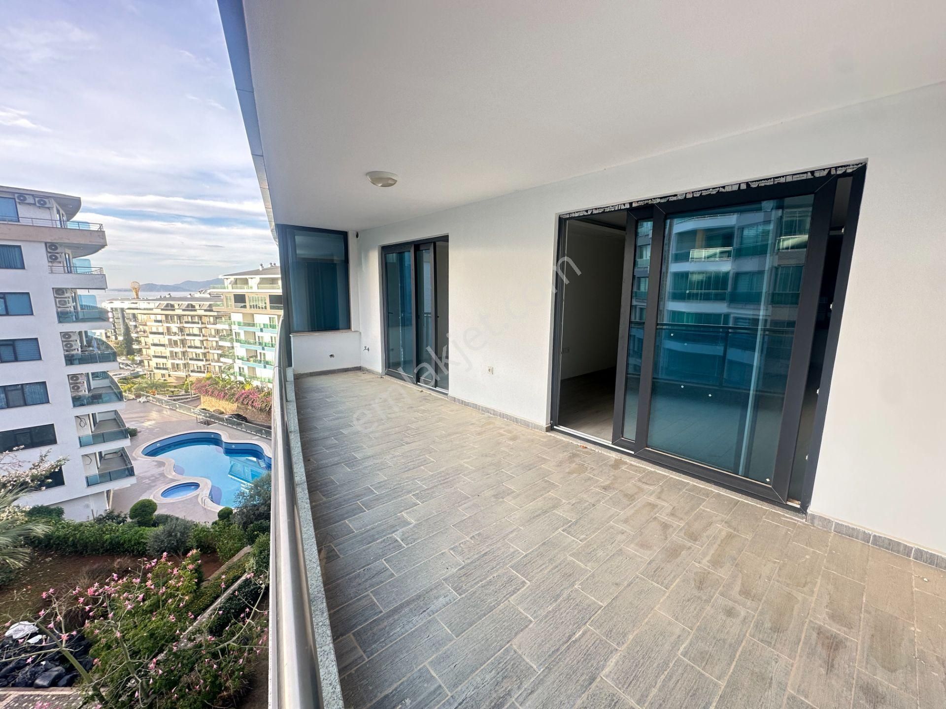 Kargıcak'ta Site İçerisinde Deniz Manzaralı 1+1 Eşyasız Daire - Görsel 26