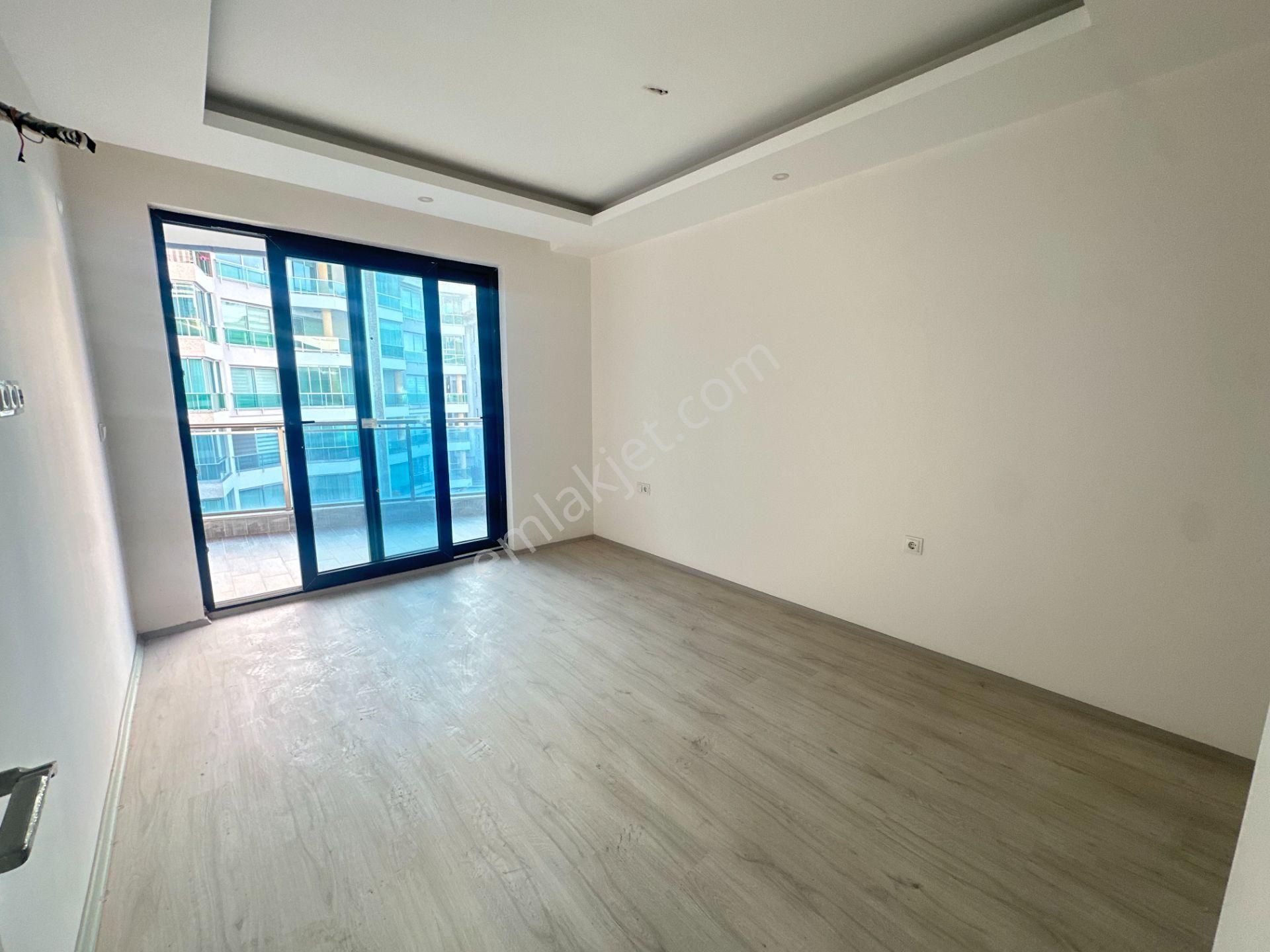 Kargıcak'ta Site İçerisinde Deniz Manzaralı 1+1 Eşyasız Daire - Görsel 23