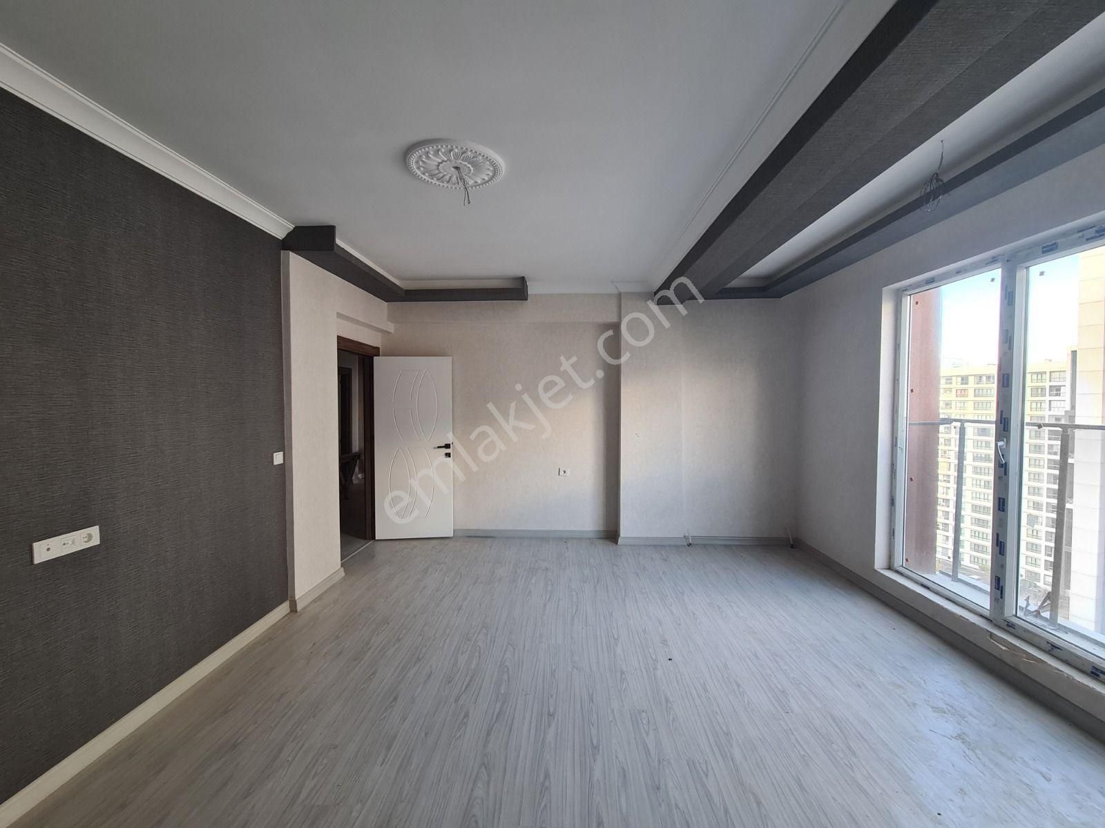 Vadi Yakını Cadde Üzeri 2-banyo / Giyinme Odalı Sıfır 5+1 Dublex - Görsel 8