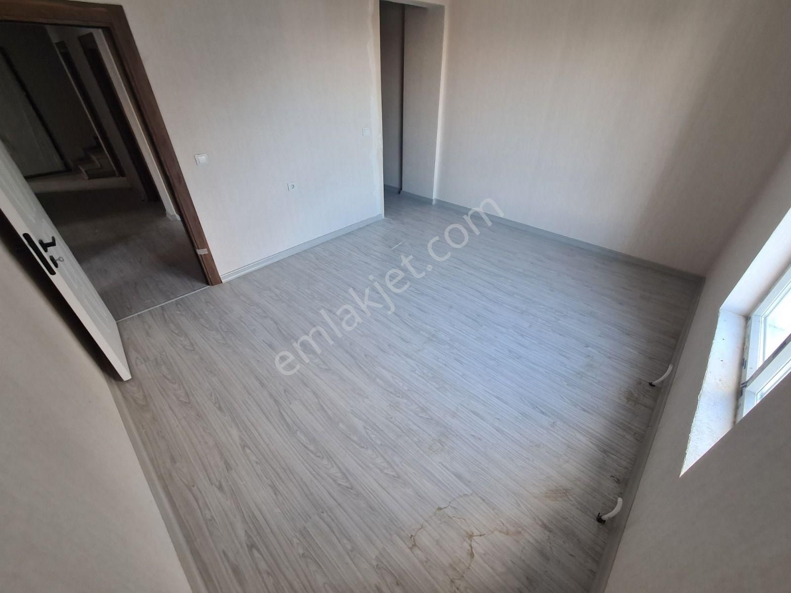 Vadi Yakını Cadde Üzeri 2-banyo / Giyinme Odalı Sıfır 5+1 Dublex - Görsel 22