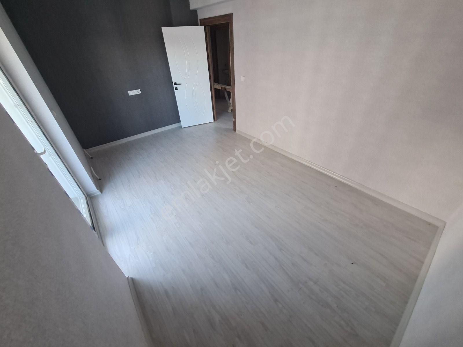 Vadi Yakını Cadde Üzeri 2-banyo / Giyinme Odalı Sıfır 5+1 Dublex - Görsel 15