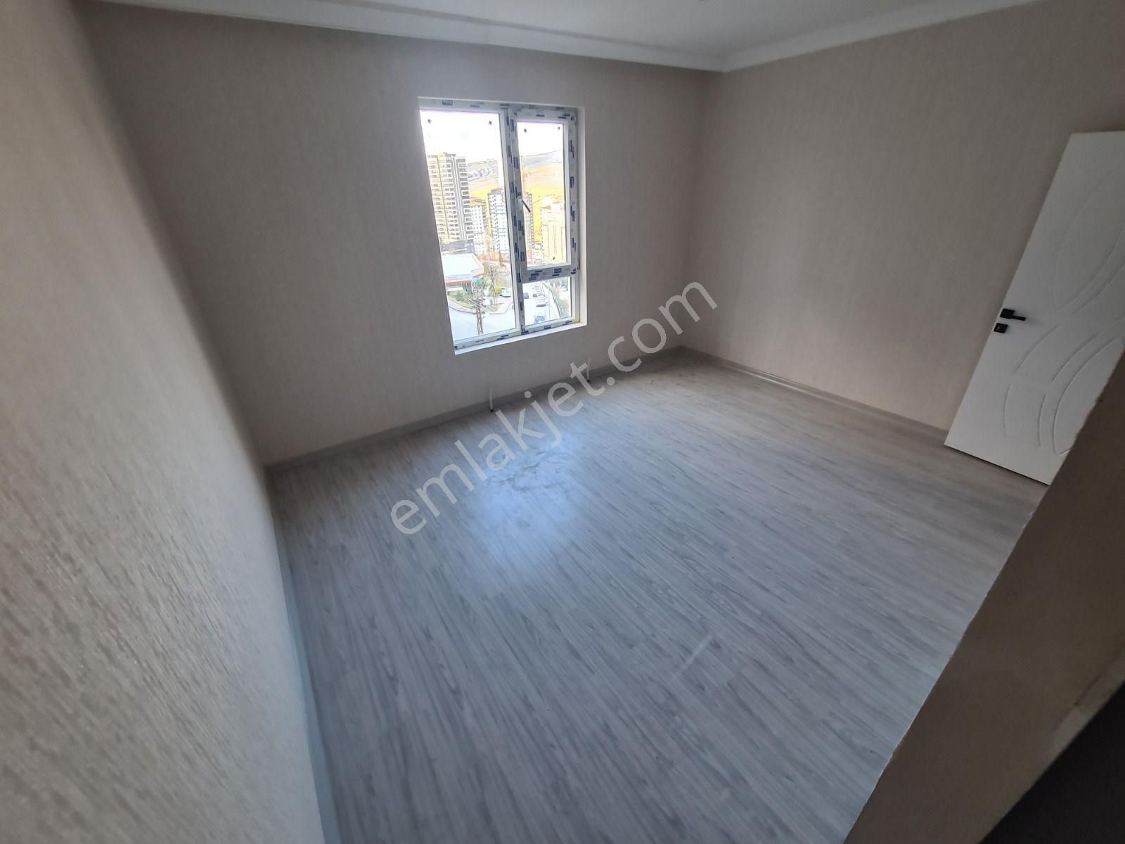 Vadi Yakını Cadde Üzeri 2-banyo / Giyinme Odalı Sıfır 5+1 Dublex - Görsel 28