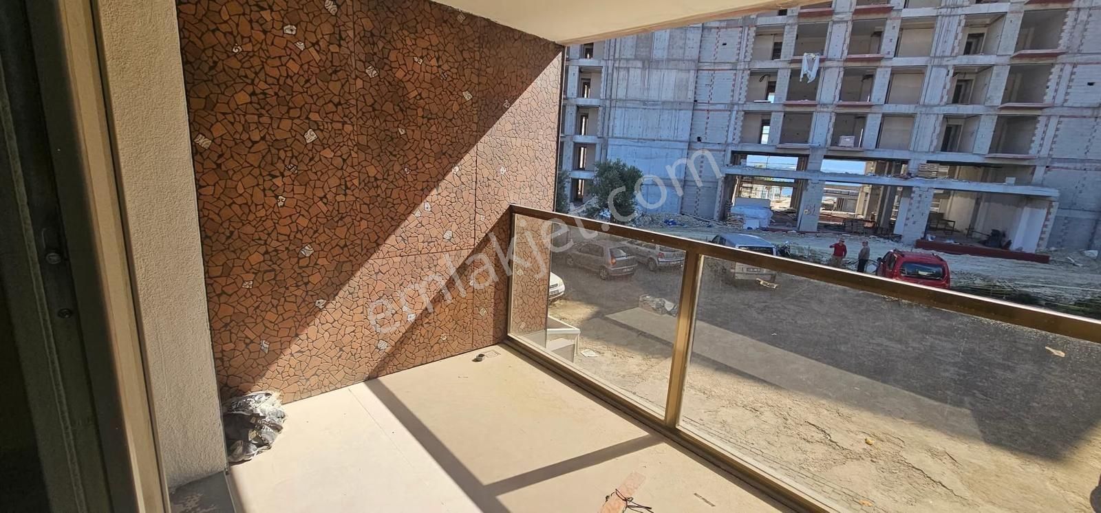 Kuşadası Yavansu Mevkiinde 4+1 200m2 Sahile 100mt 250m2 Arsa İçinde - Görsel 5