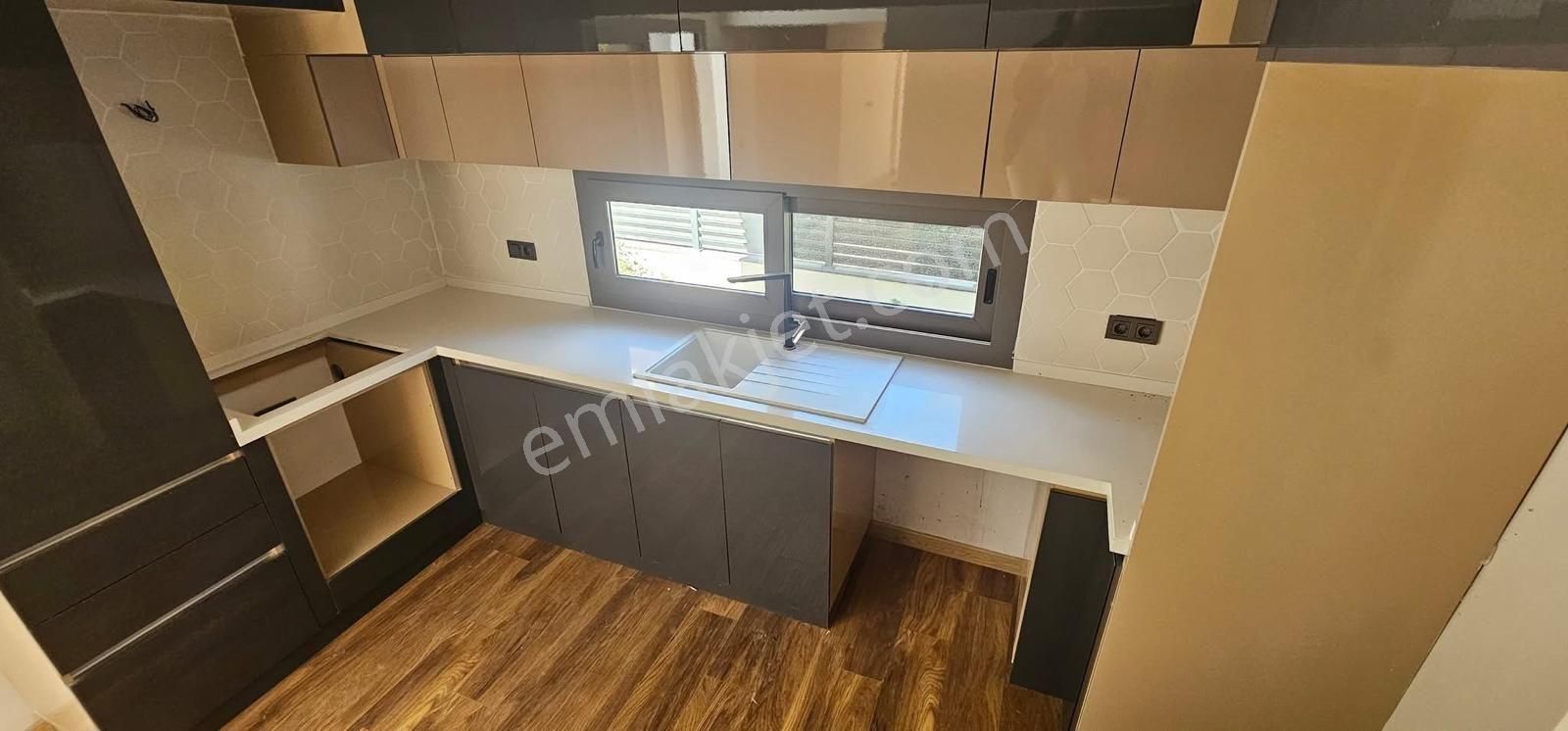 Kuşadası Yavansu Mevkiinde 4+1 200m2 Sahile 100mt 250m2 Arsa İçinde - Görsel 10