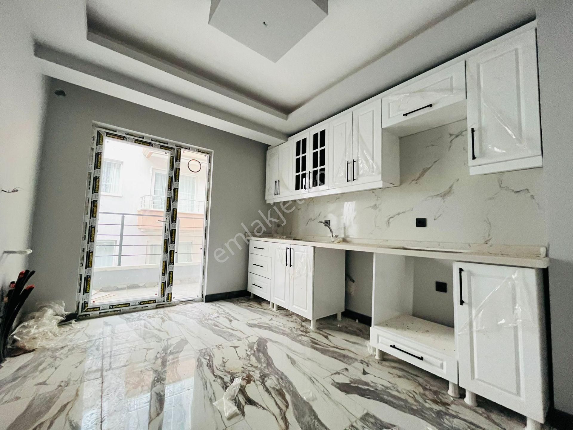 Fahrikorutürk'de 0 Bina'da Ara Kat 3+1 Satılık Daire !!!