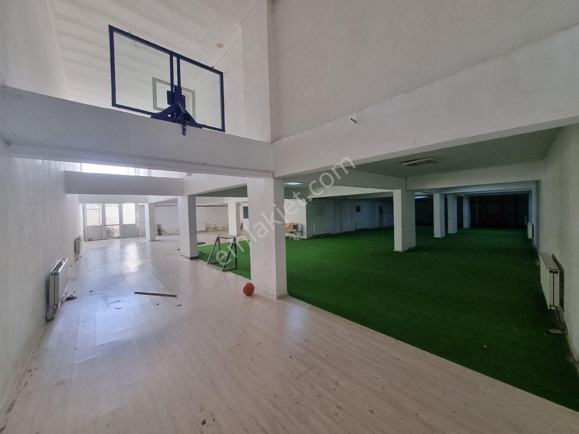 Bağbaşı'dan Ovacık'ta -komple Kiralık Bina- Cadde Üzeri Tam Göbekte Köşebaşı Mükemmel Konum - Görsel 35