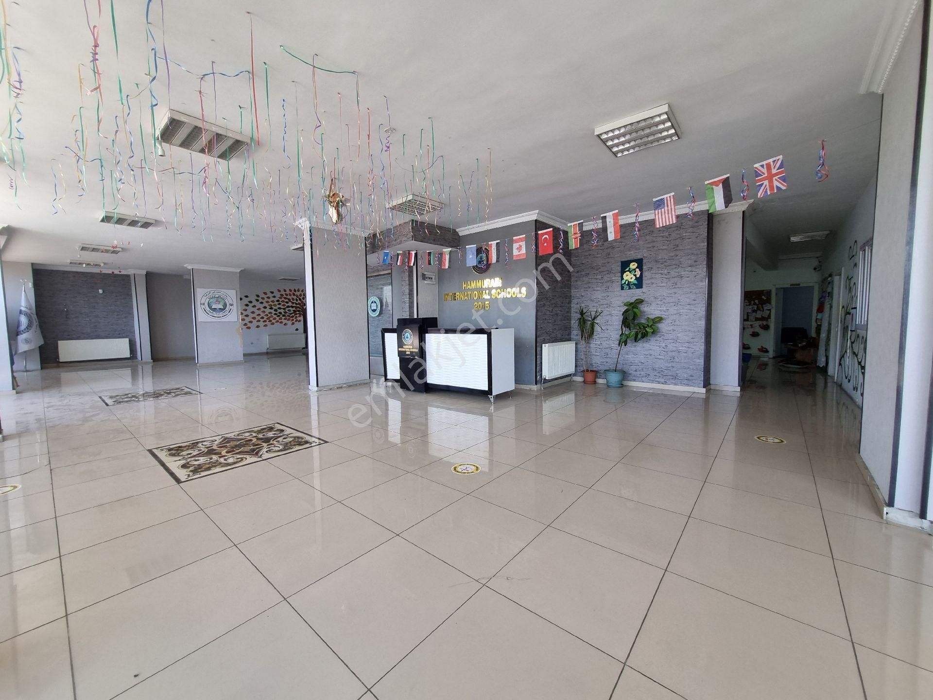 Bağbaşı'dan Ovacık'ta -komple Kiralık Bina- Cadde Üzeri Tam Göbekte Köşebaşı Mükemmel Konum - Görsel 23