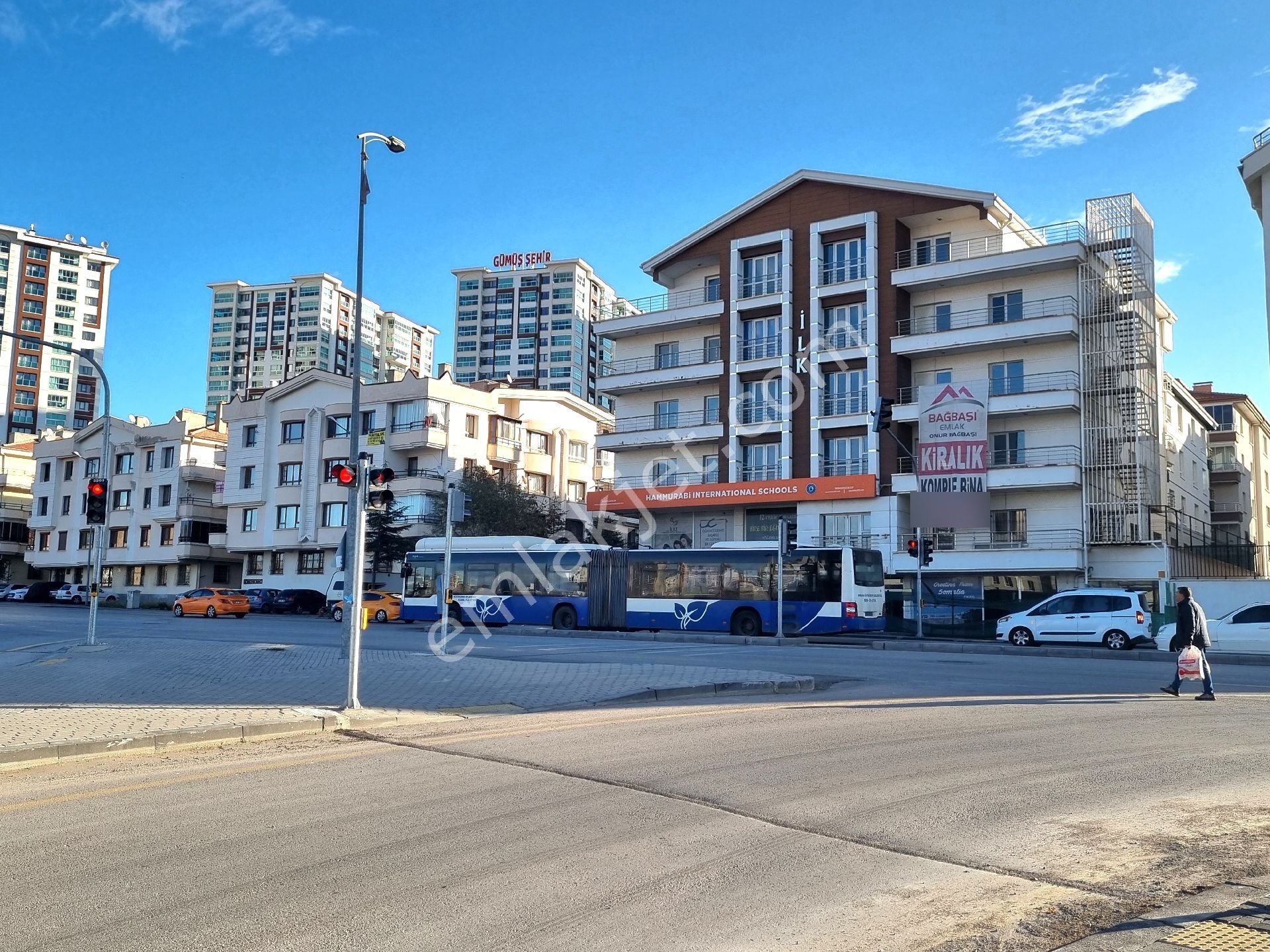 Bağbaşı'dan Ovacık'ta -komple Kiralık Bina- Cadde Üzeri Tam Göbekte Köşebaşı Mükemmel Konum - Görsel 2