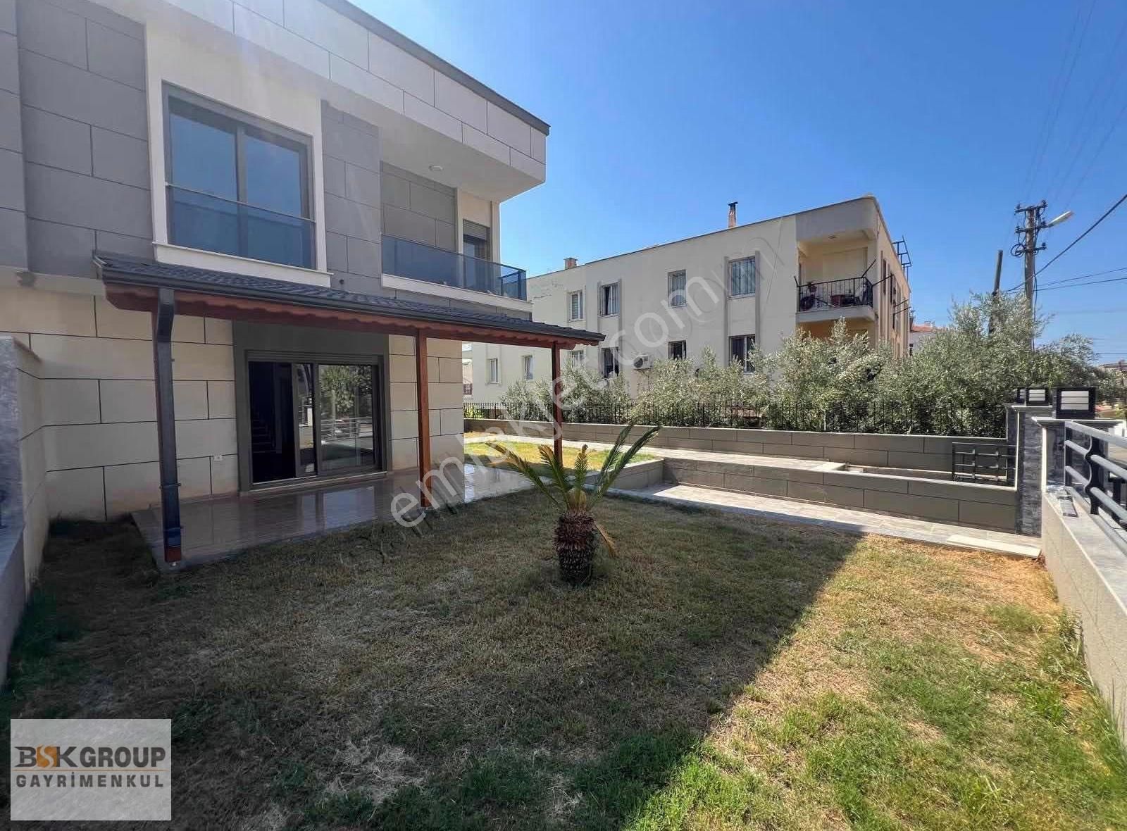 Bsk Group'dan Geniş Bahçeli Ferah Villa..! - Görsel 27