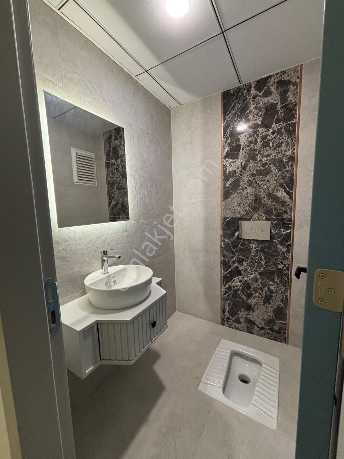 Yeni Şafakta 3+1 Ebeveyn Banyolu Sıfır Daire - Görsel 22