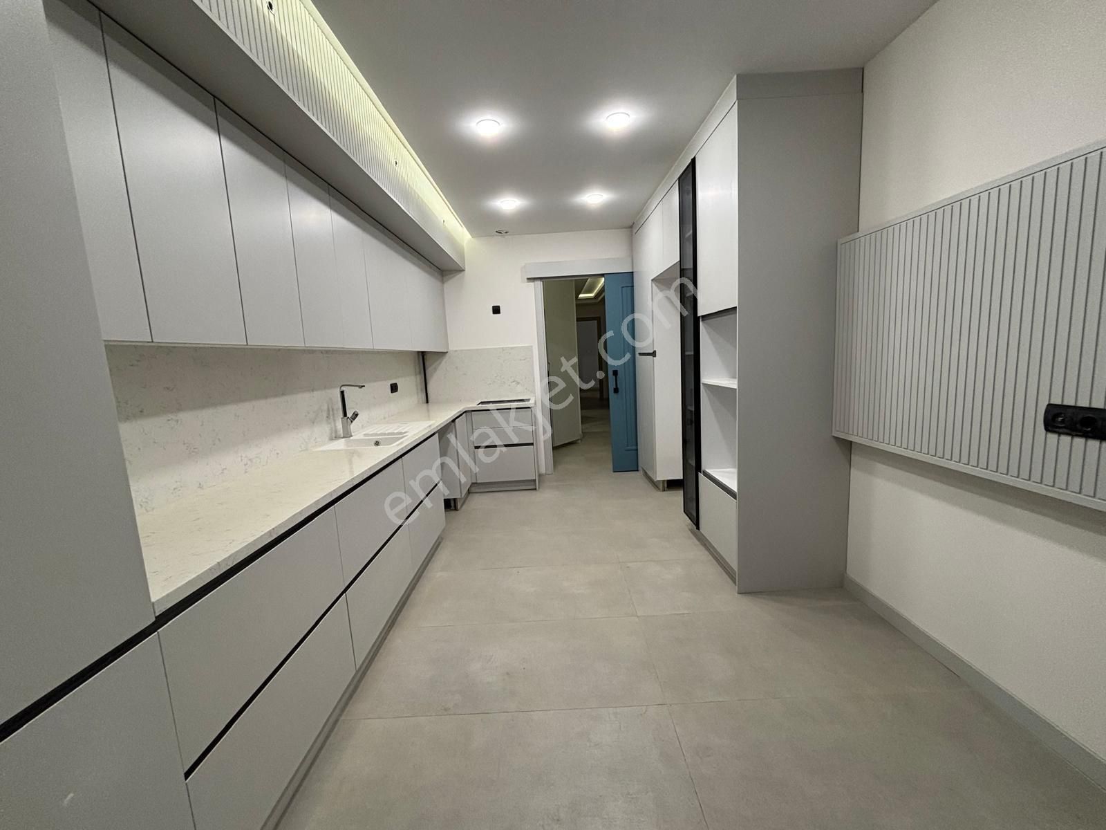 Yeni Şafakta 3+1 Ebeveyn Banyolu Sıfır Daire - Görsel 13