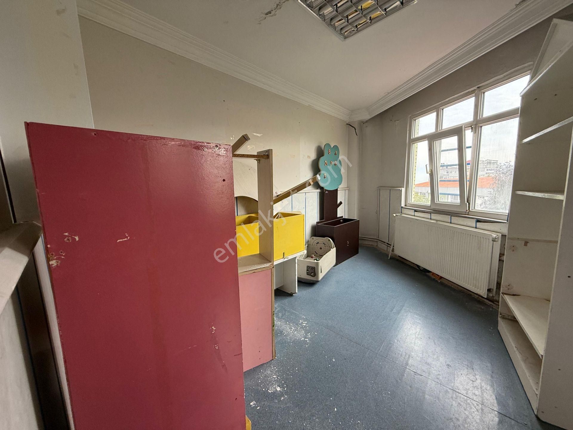 Şehrin Merkezin'de 4 Katlı Caddeye Cephe Komple Satılık Bina - Görsel 31