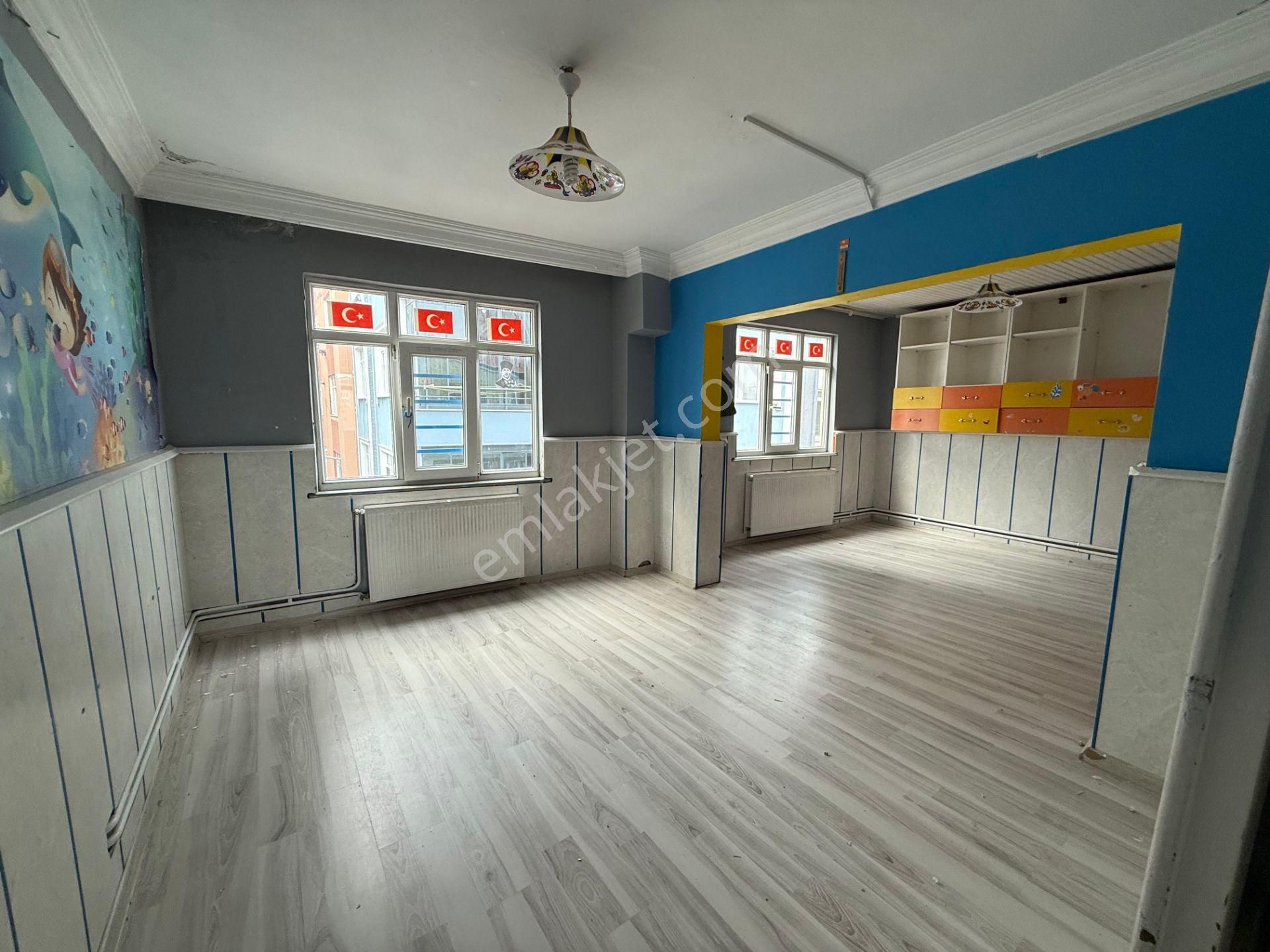 Şehrin Merkezin'de 4 Katlı Caddeye Cephe Komple Satılık Bina - Görsel 22