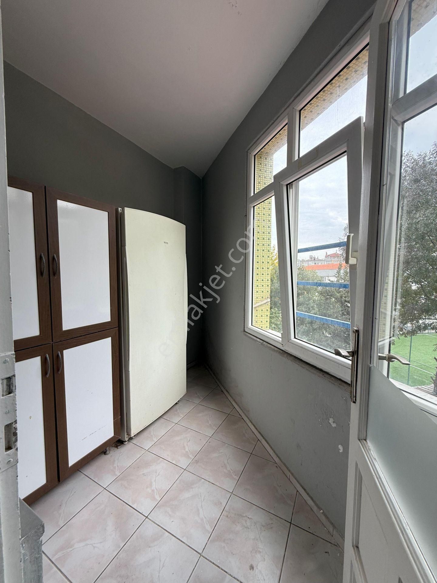 Şehrin Merkezin'de 4 Katlı Caddeye Cephe Komple Satılık Bina - Görsel 19