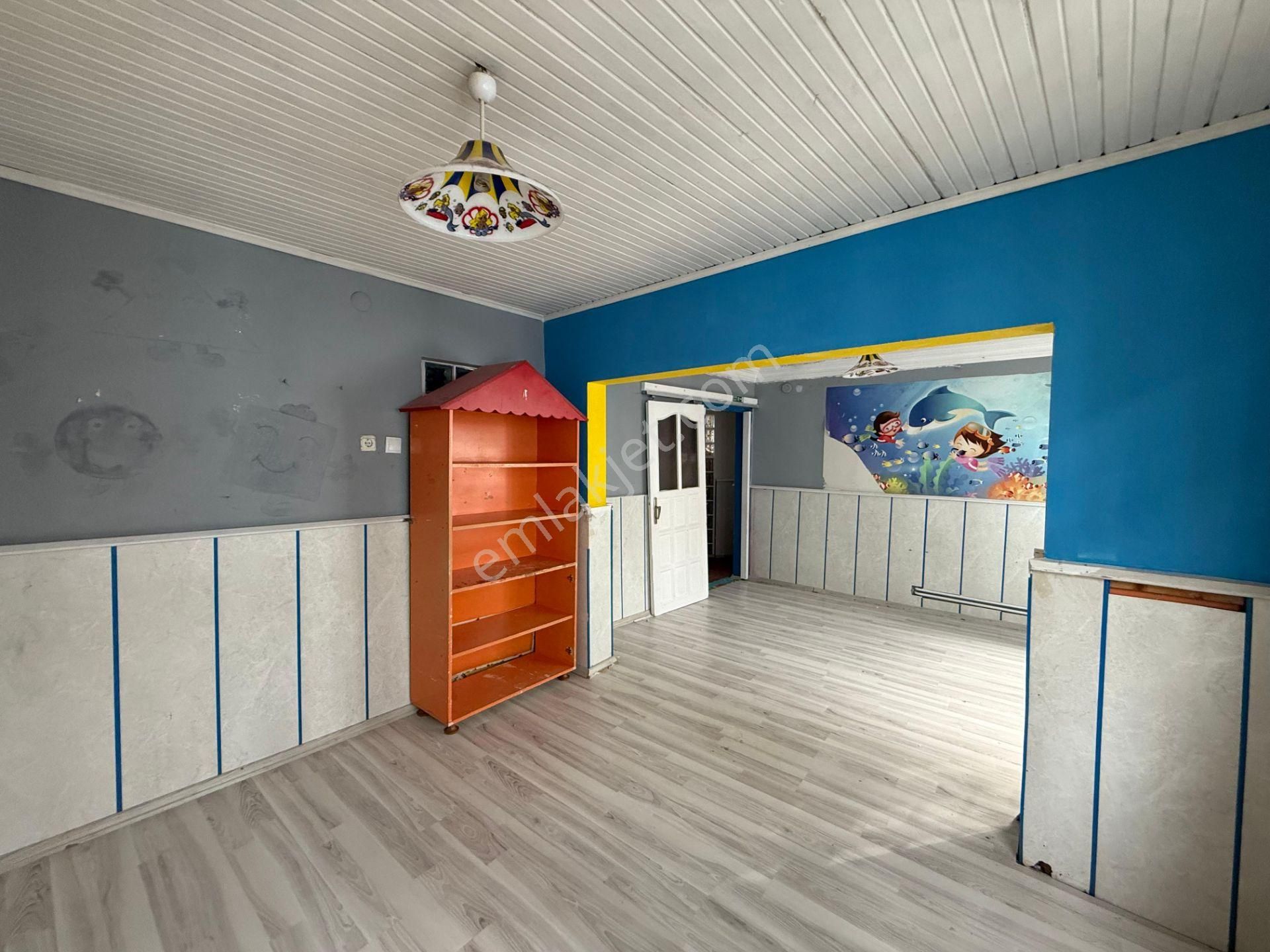 Şehrin Merkezin'de 4 Katlı Caddeye Cephe Komple Satılık Bina - Görsel 21