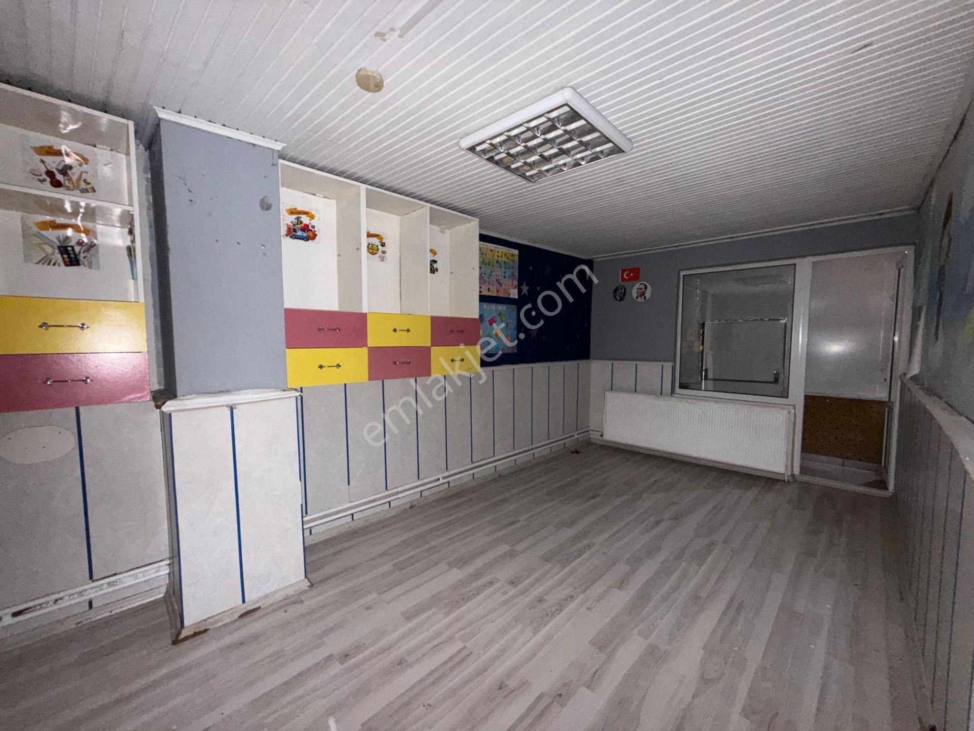 Şehrin Merkezin'de 4 Katlı Caddeye Cephe Komple Satılık Bina - Görsel 17