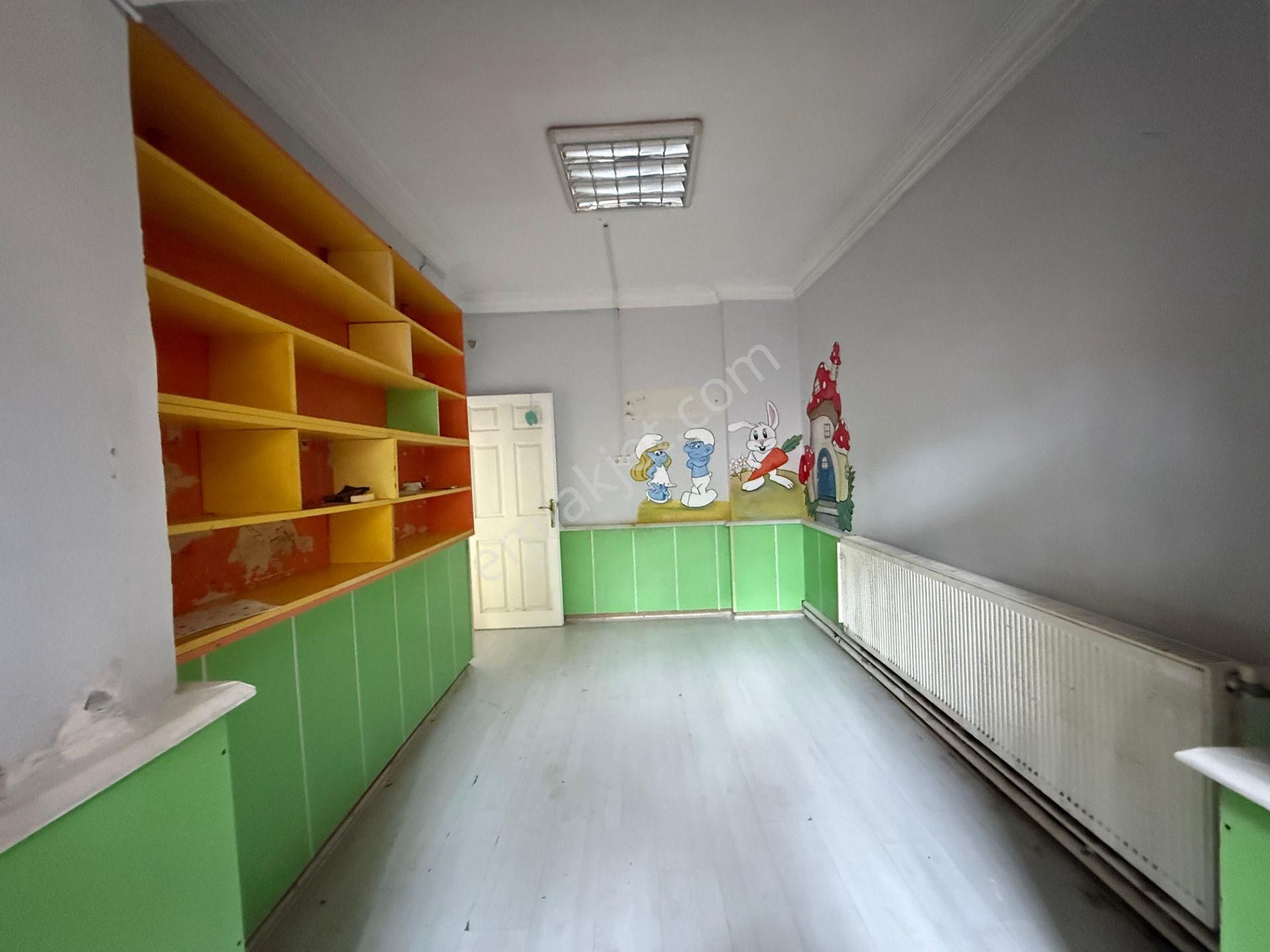 Şehrin Merkezin'de 4 Katlı Caddeye Cephe Komple Satılık Bina - Görsel 10