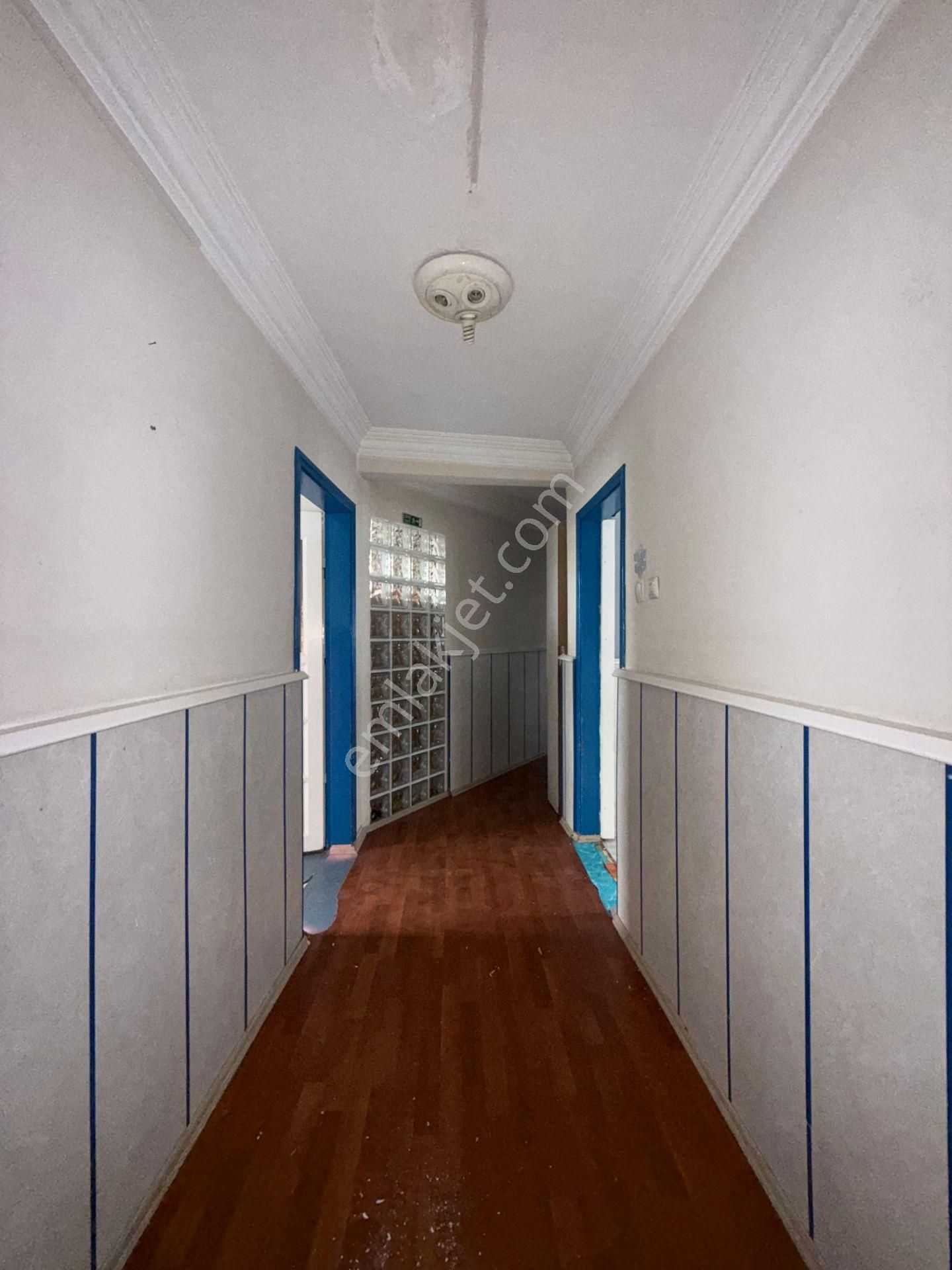 Şehrin Merkezin'de 4 Katlı Caddeye Cephe Komple Satılık Bina - Görsel 9