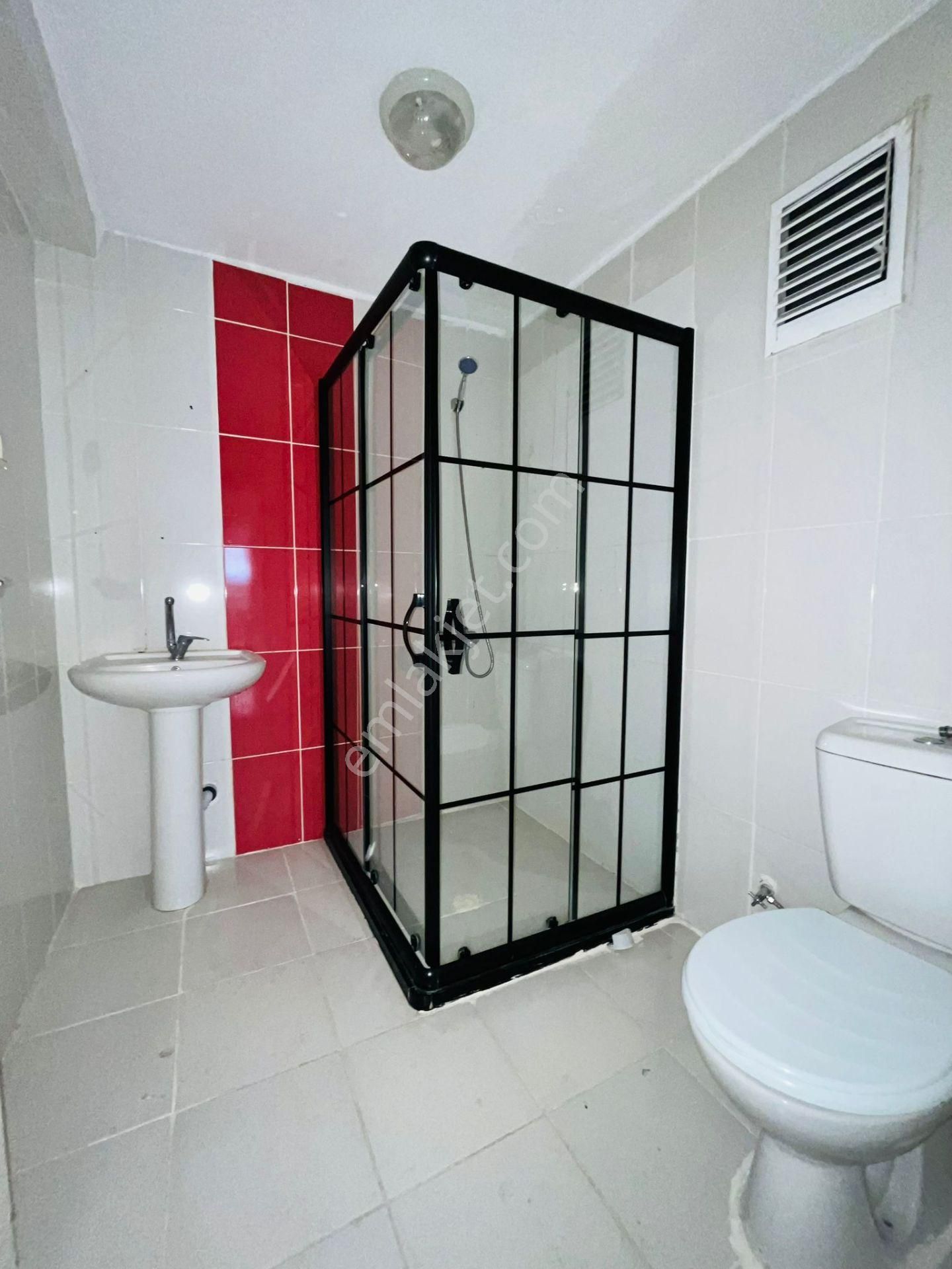 Şahintepe'de Hocalı Cad. Dibi 3+1 Asansörlü Ara Kat Satılık Daire !!! - Görsel 17