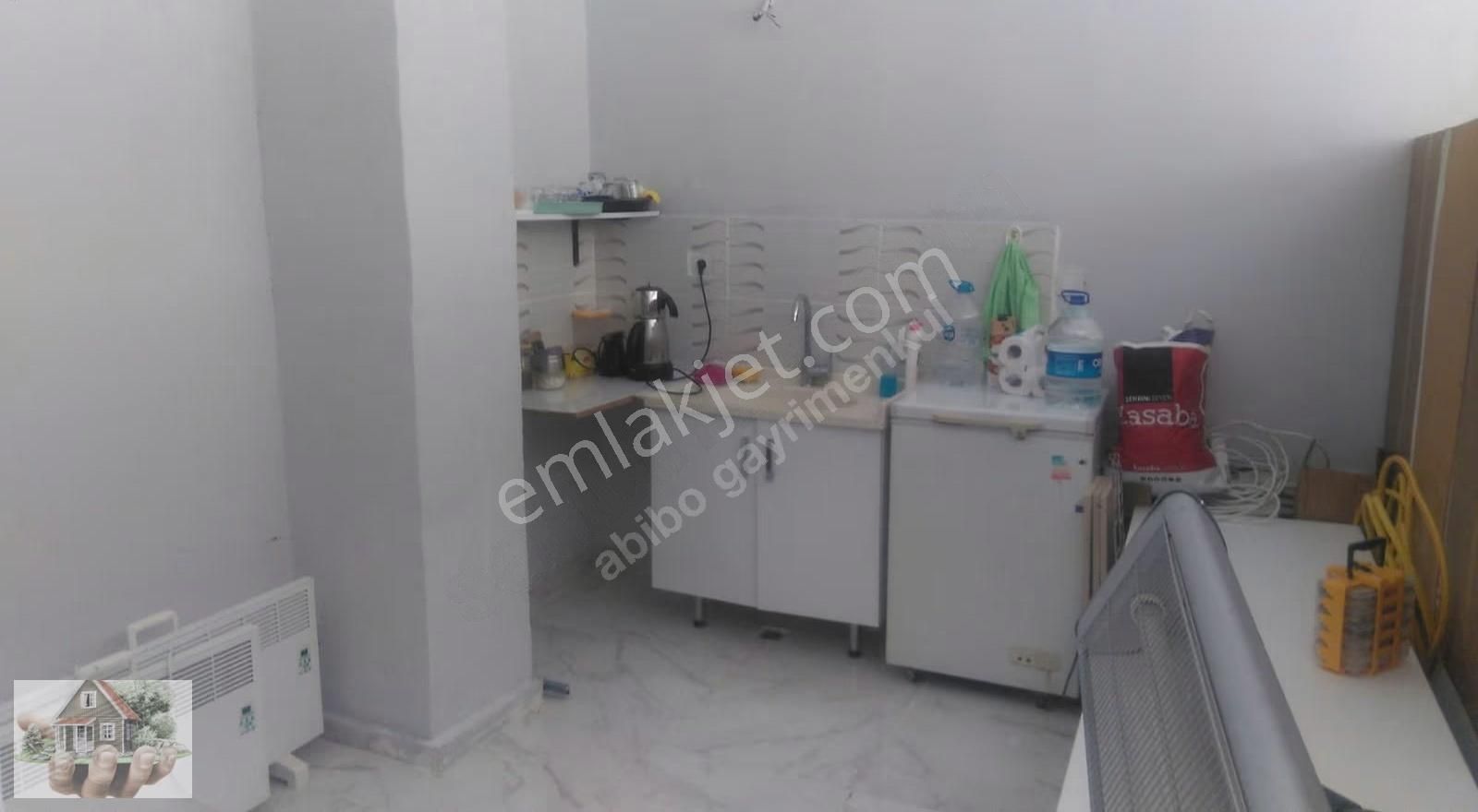 Urla Mareşal Fevzi Çakmak Mahallesinde Kiralık İş Yeri - Görsel 12