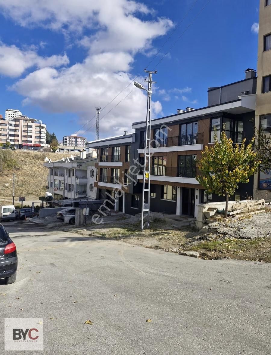 Çankaya Birlik Mah Oturuma Hazır Yerden Isıtmalı 1+1 Daireler - Görsel 29