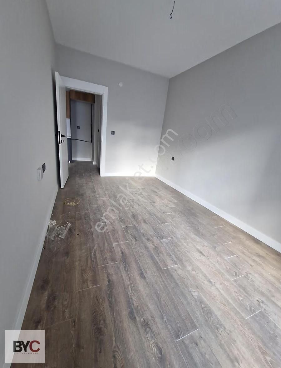 Çankaya Birlik Mah Oturuma Hazır Yerden Isıtmalı 1+1 Daireler - Görsel 2