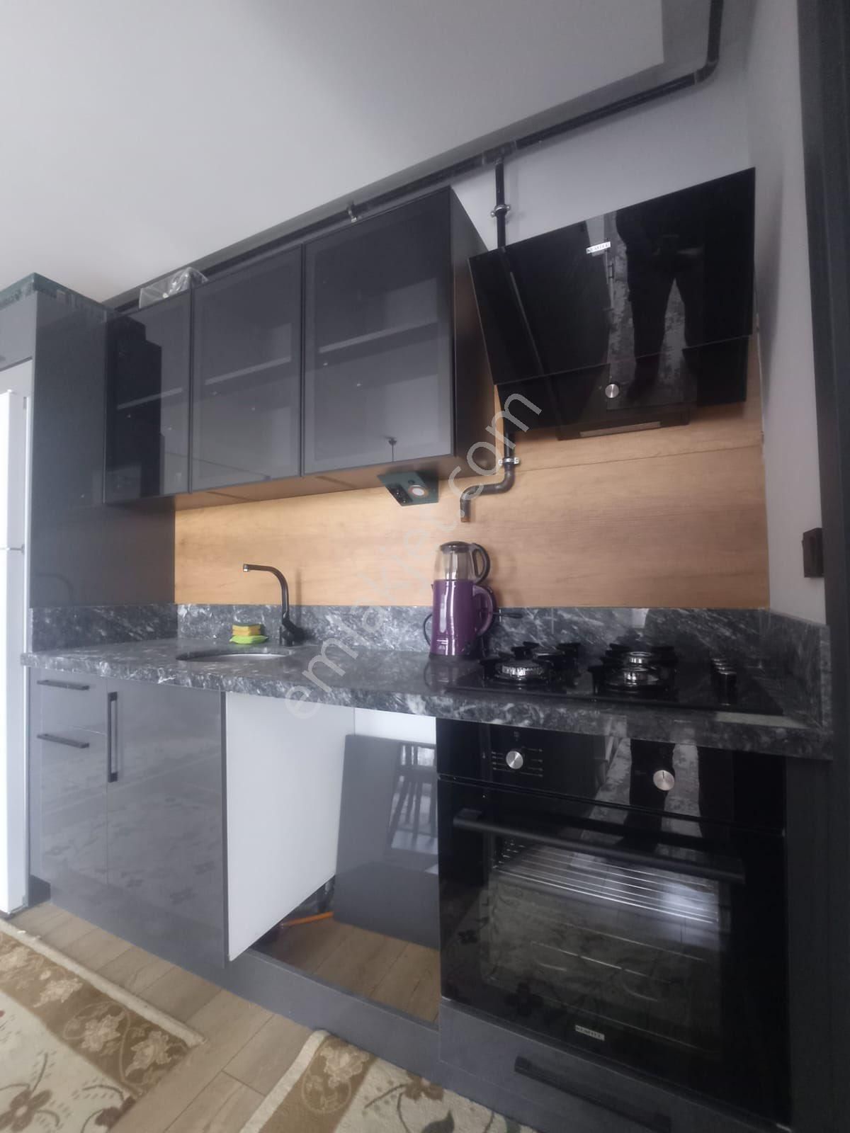 Çarkıparede Full Sıfır Eşyalı 1+1 Daire - Görsel 11