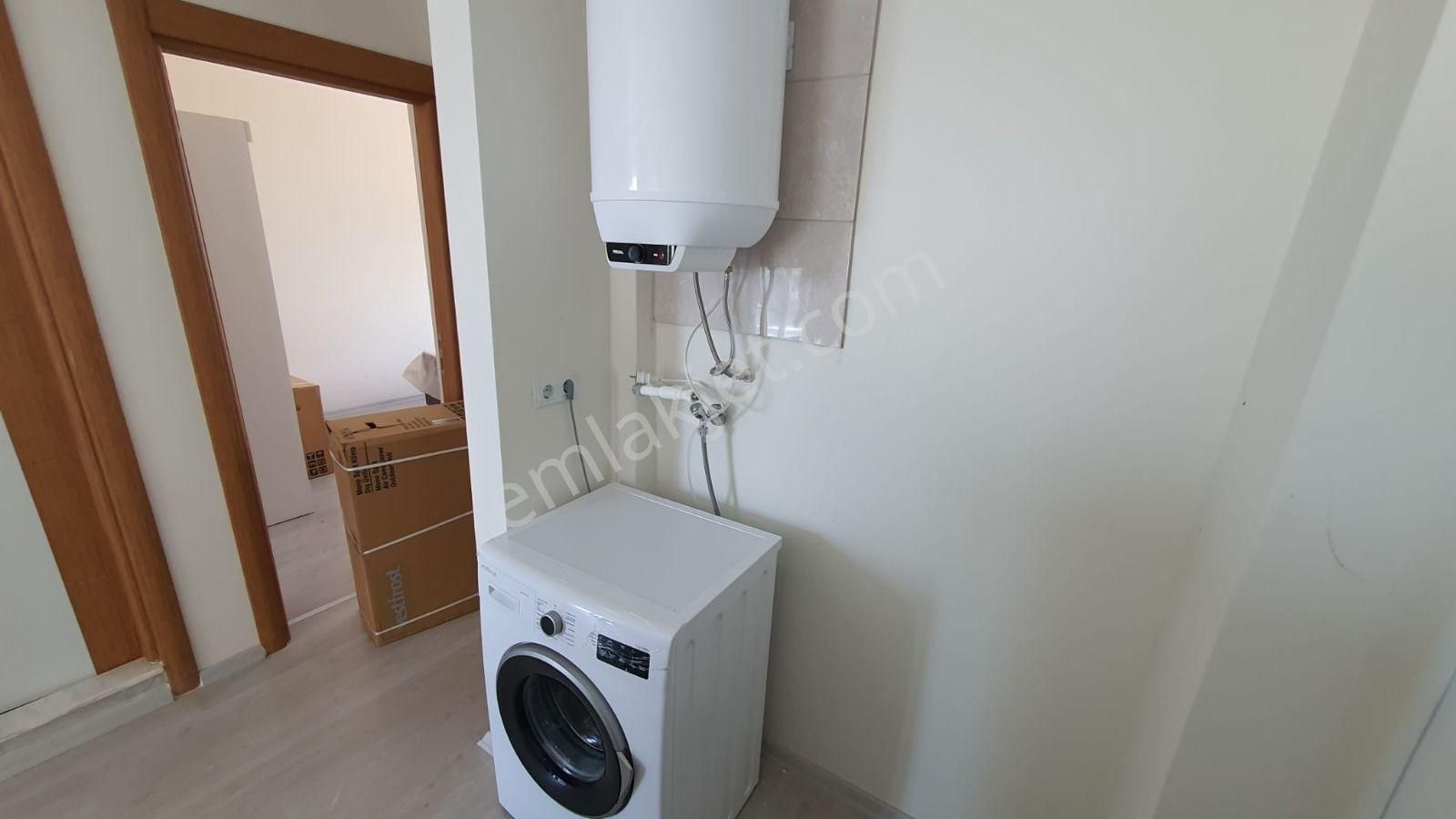 Aydın Akbük'te Satılık Havuzlu Site İçerisinde Müstakil Ev Gibi Eşyalı 1+1 Daire - Görsel 2