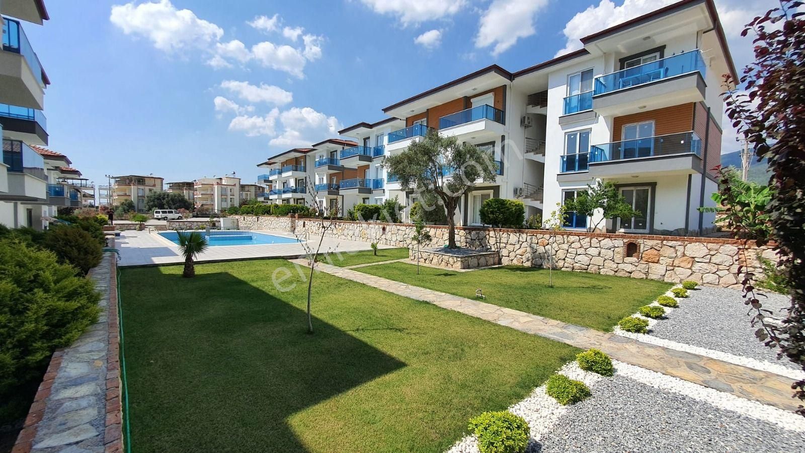 Aydın Akbük'te Satılık Havuzlu Site İçerisinde Müstakil Ev Gibi Eşyalı 1+1 Daire - Görsel 3