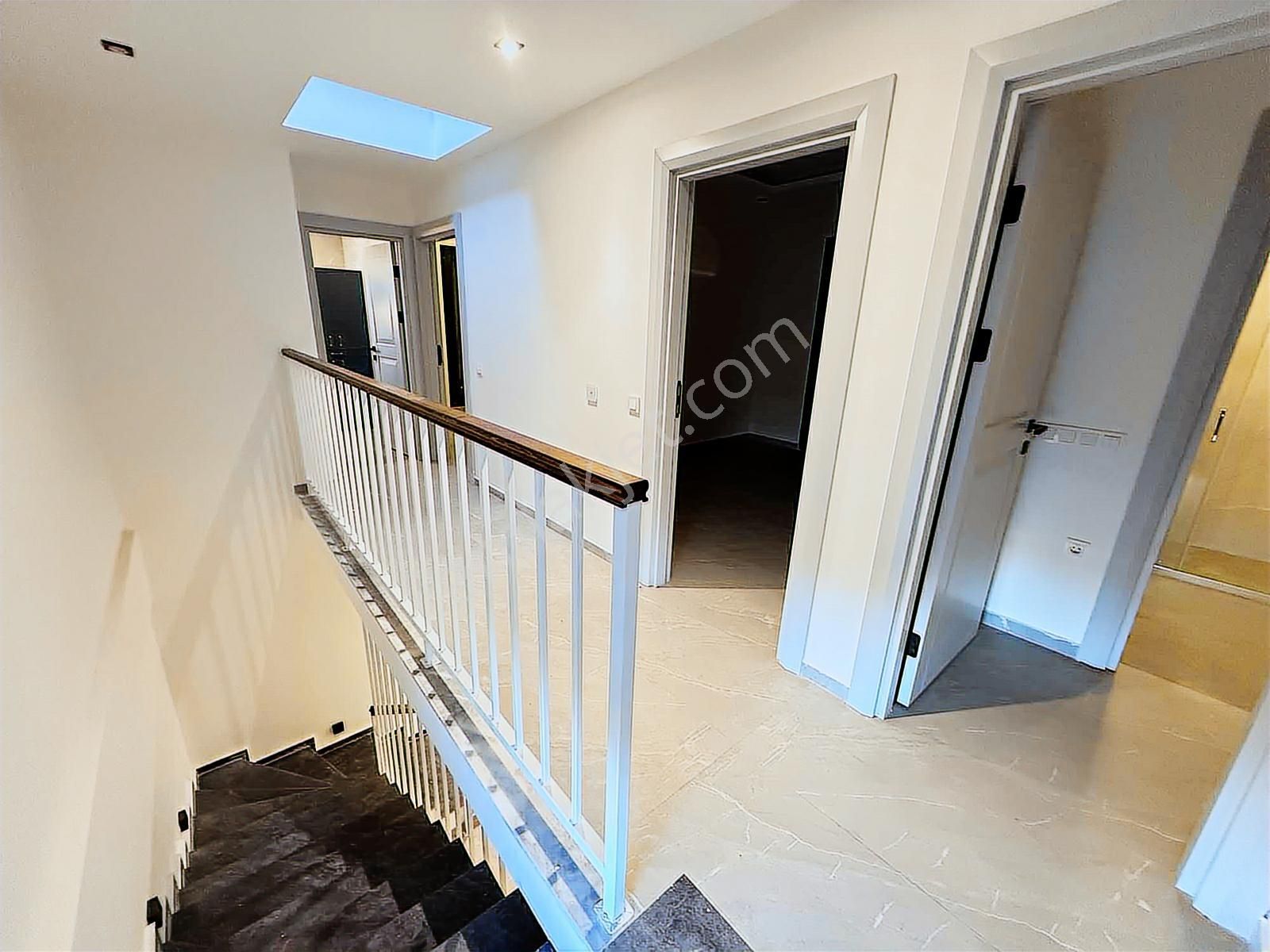 Kuşadası Davutlarda Satılık Özel Havuzlu Tek Müstakil 4+1 Villa - Görsel 25