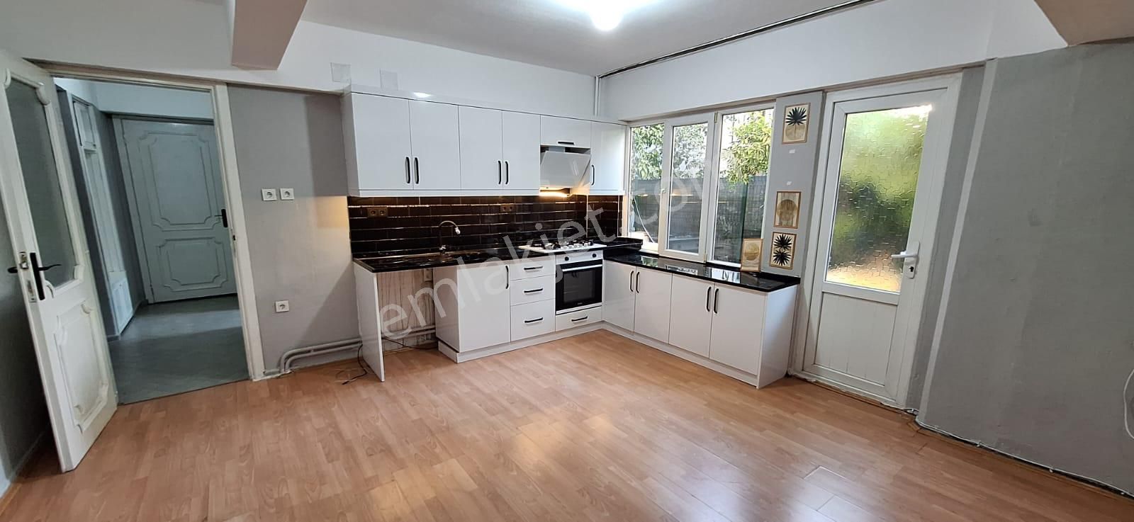 Köyceğiz Ulucami Mahallesinde Kordonda 2+1 İş Yeri