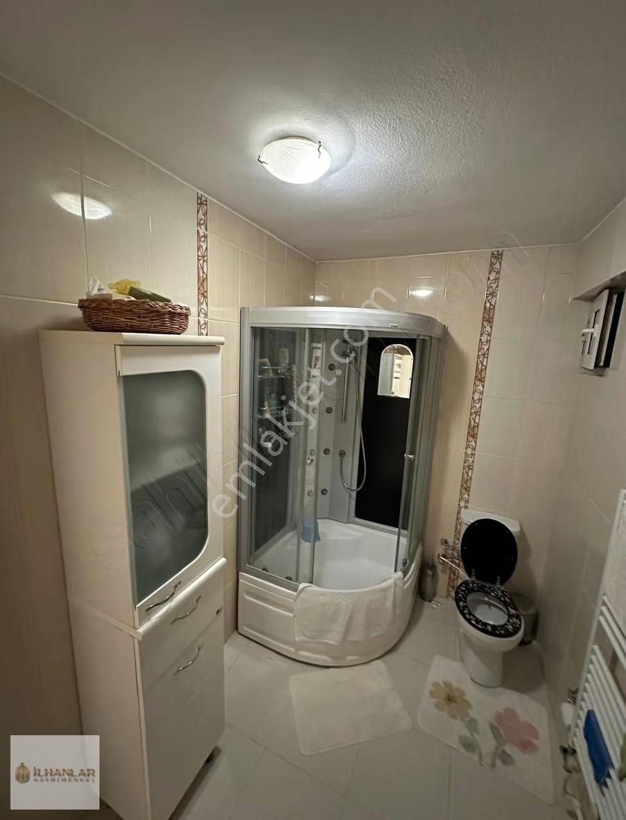 Ragıp Tüzün De Metroya Yakın Yapılı Satılık 4+1 Dubleks - Görsel 15