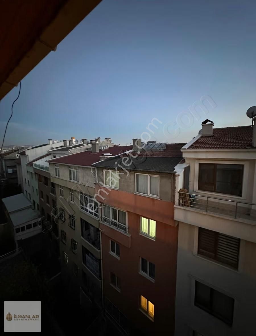 Ragıp Tüzün De Metroya Yakın Yapılı Satılık 4+1 Dubleks - Görsel 23