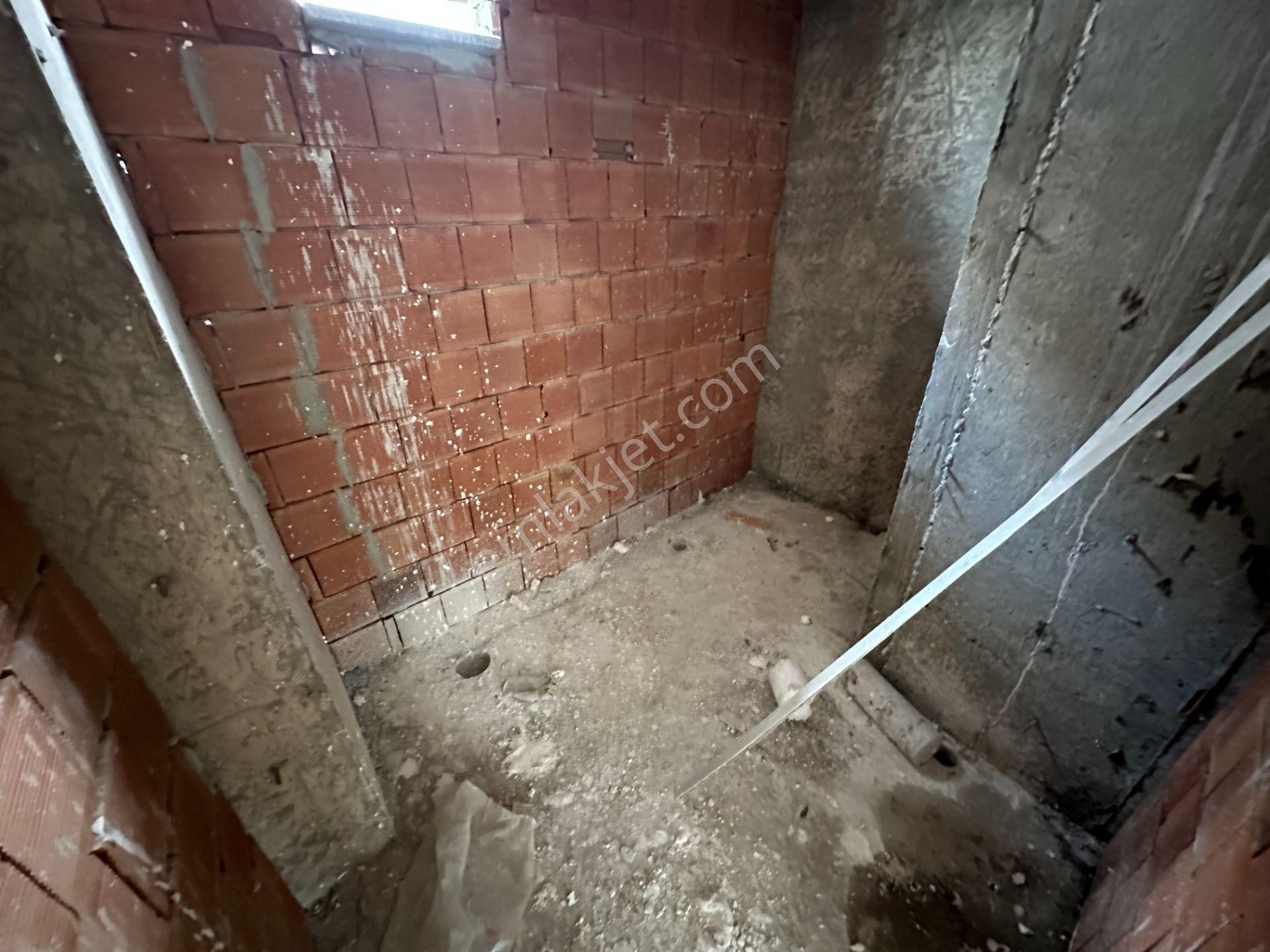 Atabey'den Satılık Sıfır 2+1 85 M2 Ara Kat Daire Yunus Emre Mah - Görsel 16