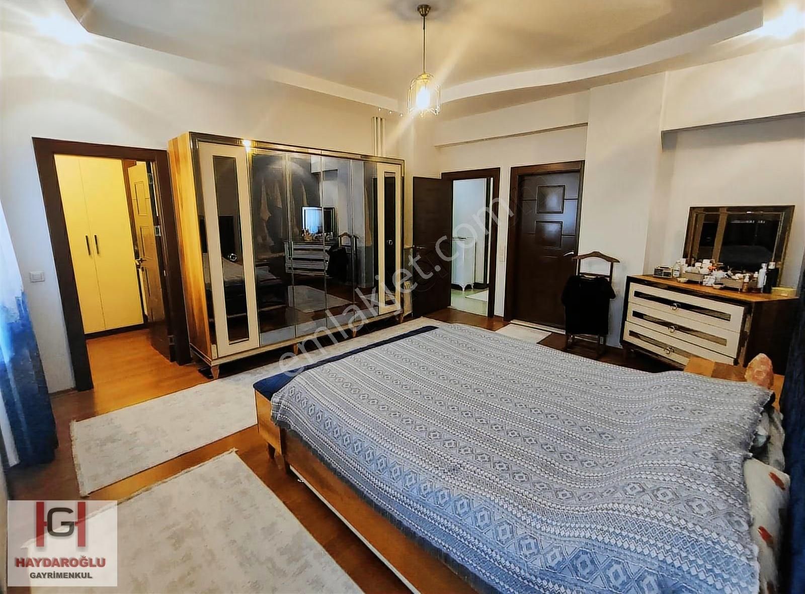 Batıkent Tramvay Karşısı Bakımlı 4+1 Ultra Geniş Satılık Daire - Görsel 27