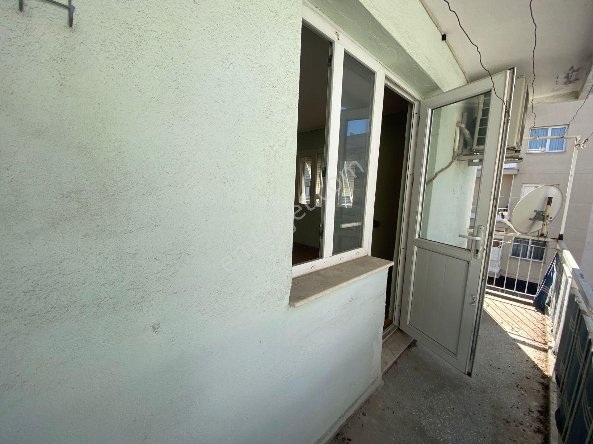 Acill Buca İşçievleri Yiğitler Mah.de 2+1 85m2 Ayrı Mutfak Ön Cephe Satılık Daire - Görsel 33