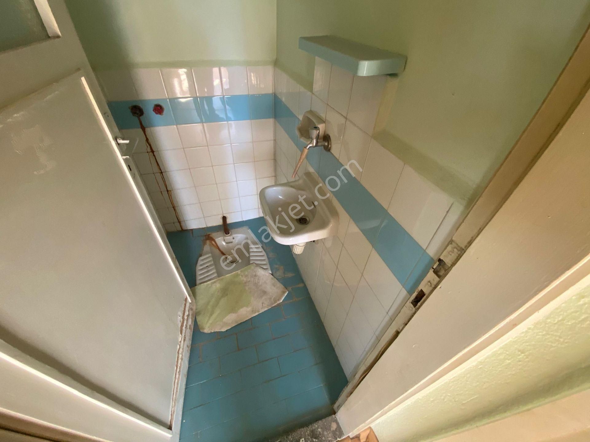 Acill Buca İşçievleri Yiğitler Mah.de 2+1 85m2 Ayrı Mutfak Ön Cephe Satılık Daire - Görsel 28